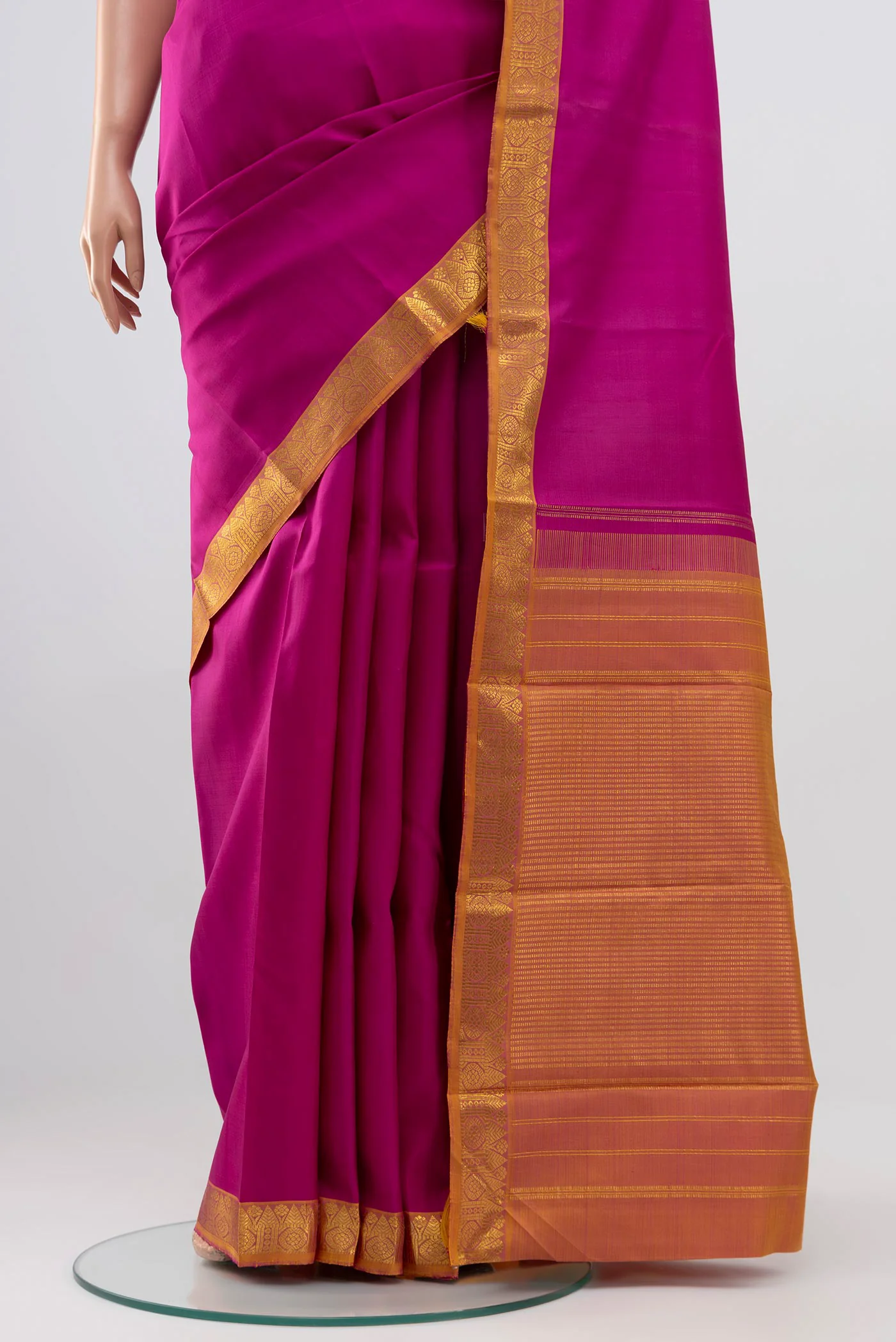 Rani Pink Kanjivaram Silk Saree - Image 3