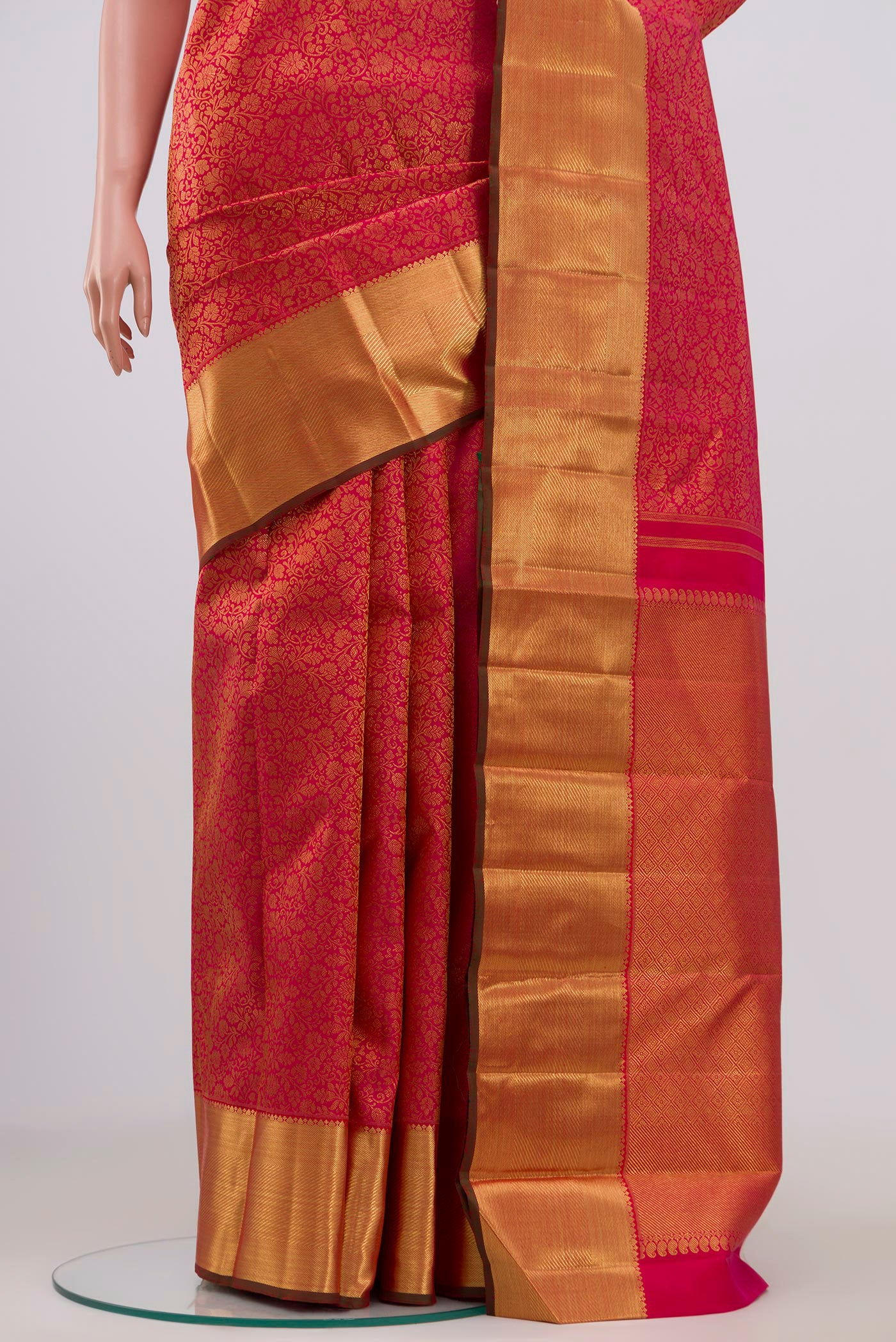 Pure Silk Pure Zari Pink Kanjivaram Saree - Image 3