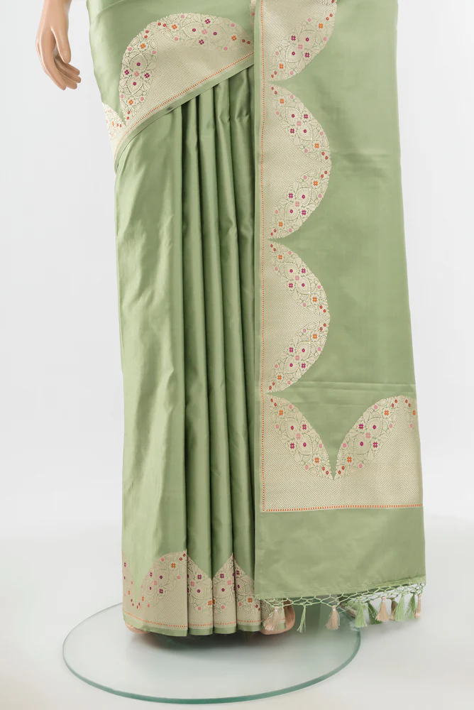 Pista Green Banarasi Silk Saree - Image 3