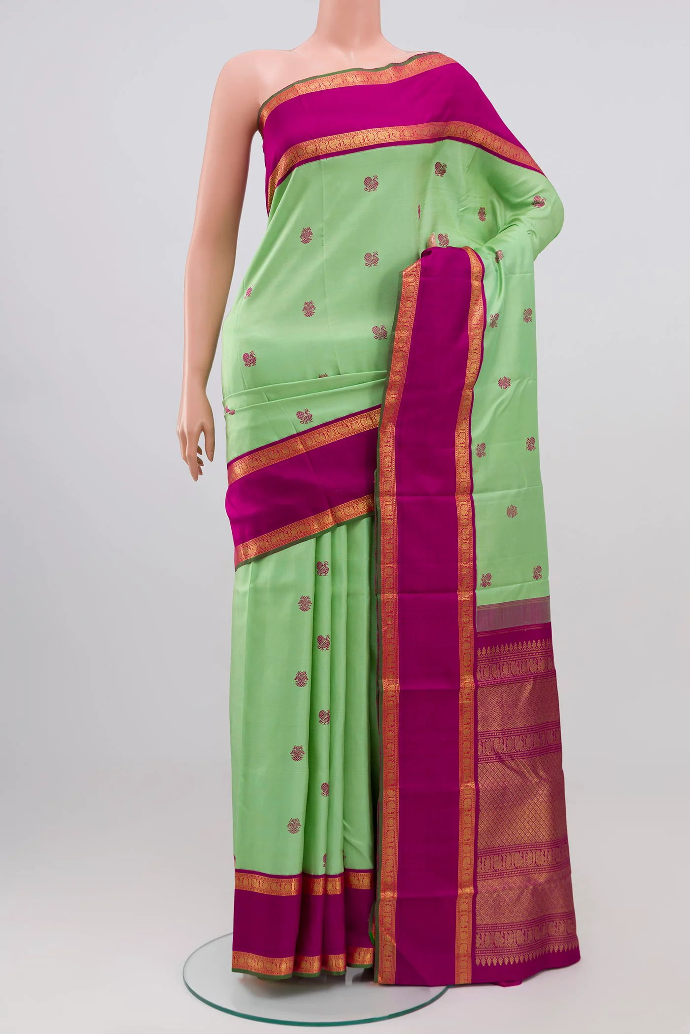 Pure Silk Pure Zari Pista Green Kanchipuram Saree