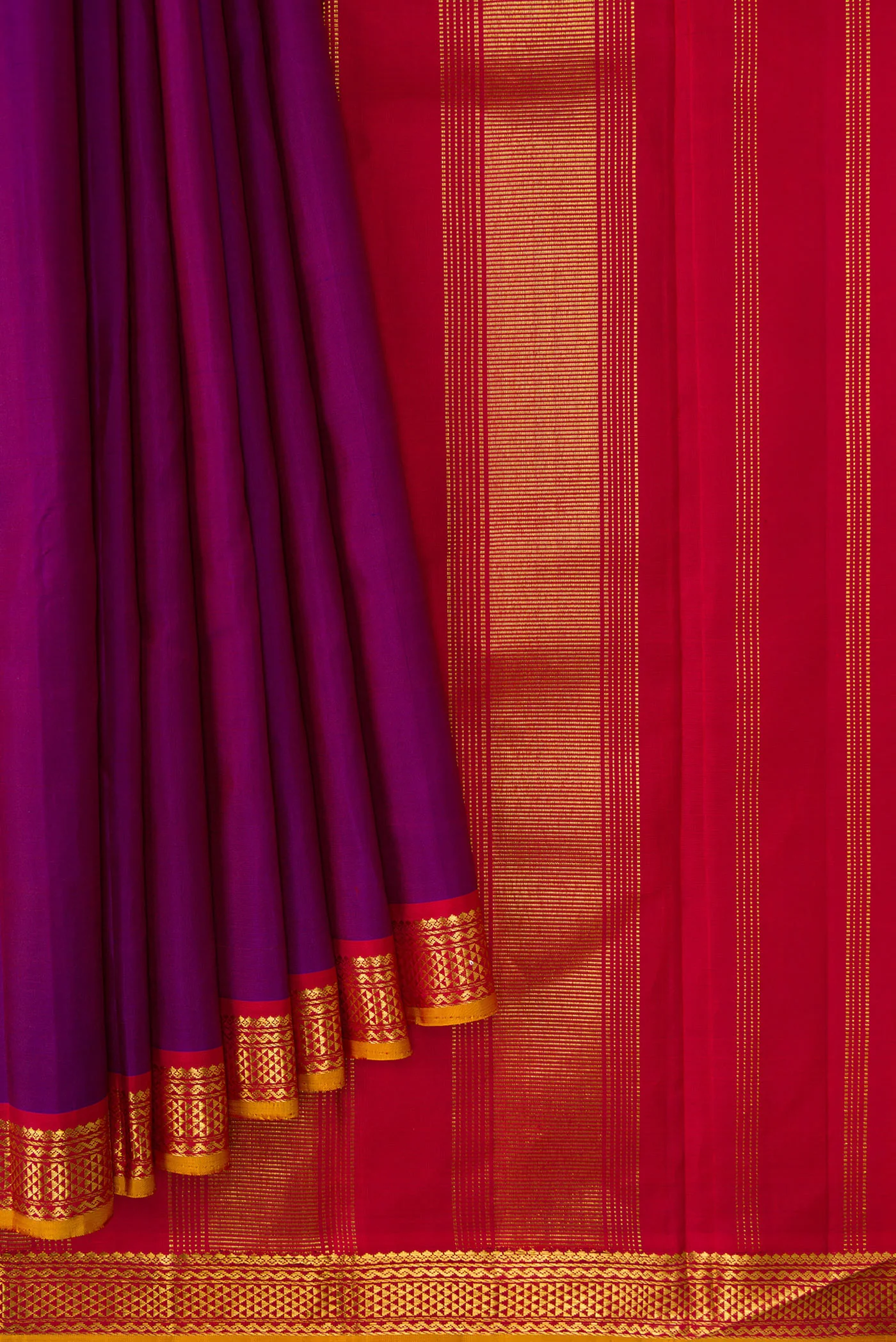 Pure Silk Pure Zari Purple Kanjivaram Saree - Image 4