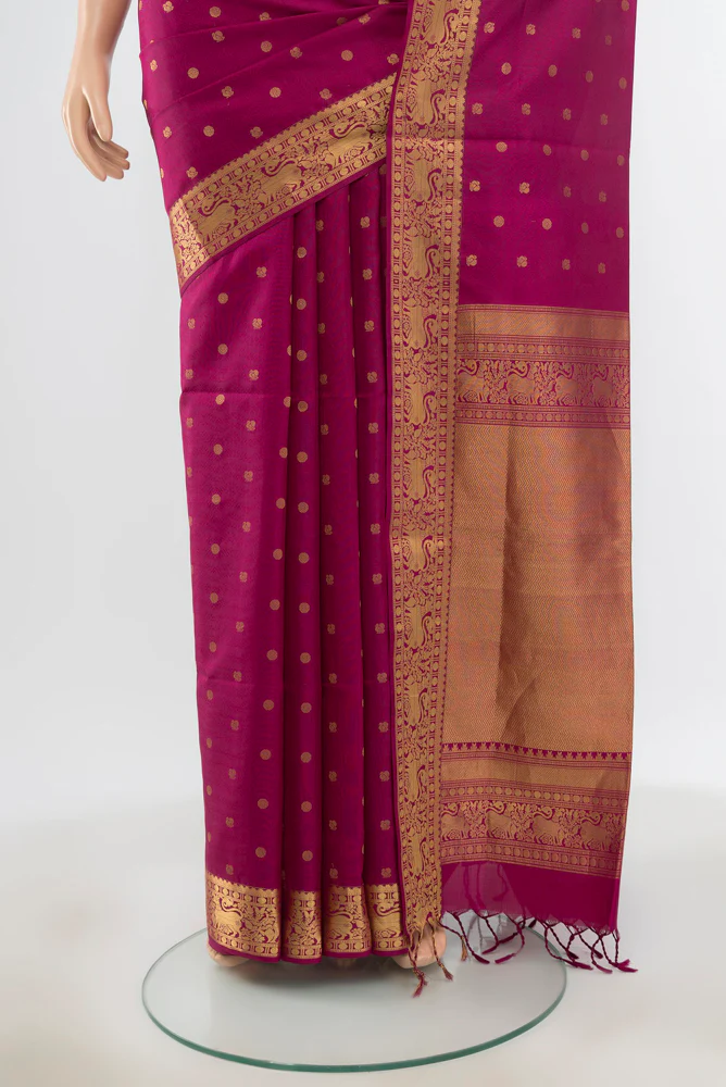 Magenta Soft Silk Saree - Image 3