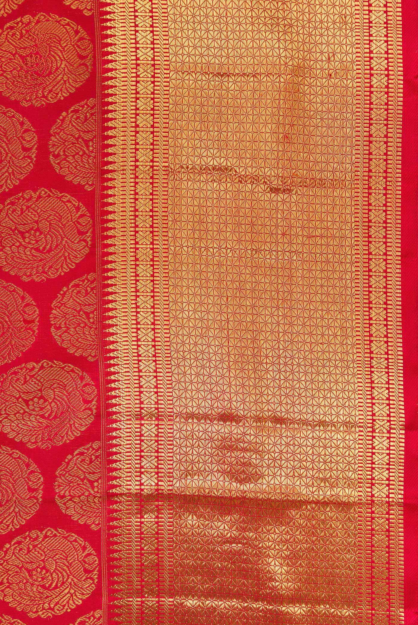 Pure Silk Pure Zari Red Kanjivaram Saree - Image 3