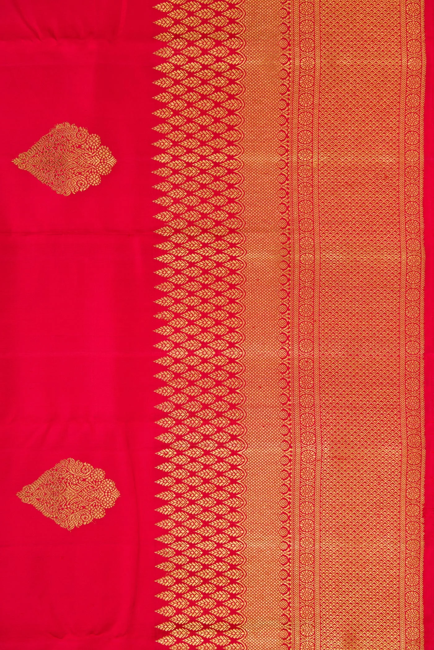 Pure Silk Pure Zari Red Kanjivaram Saree - Image 3