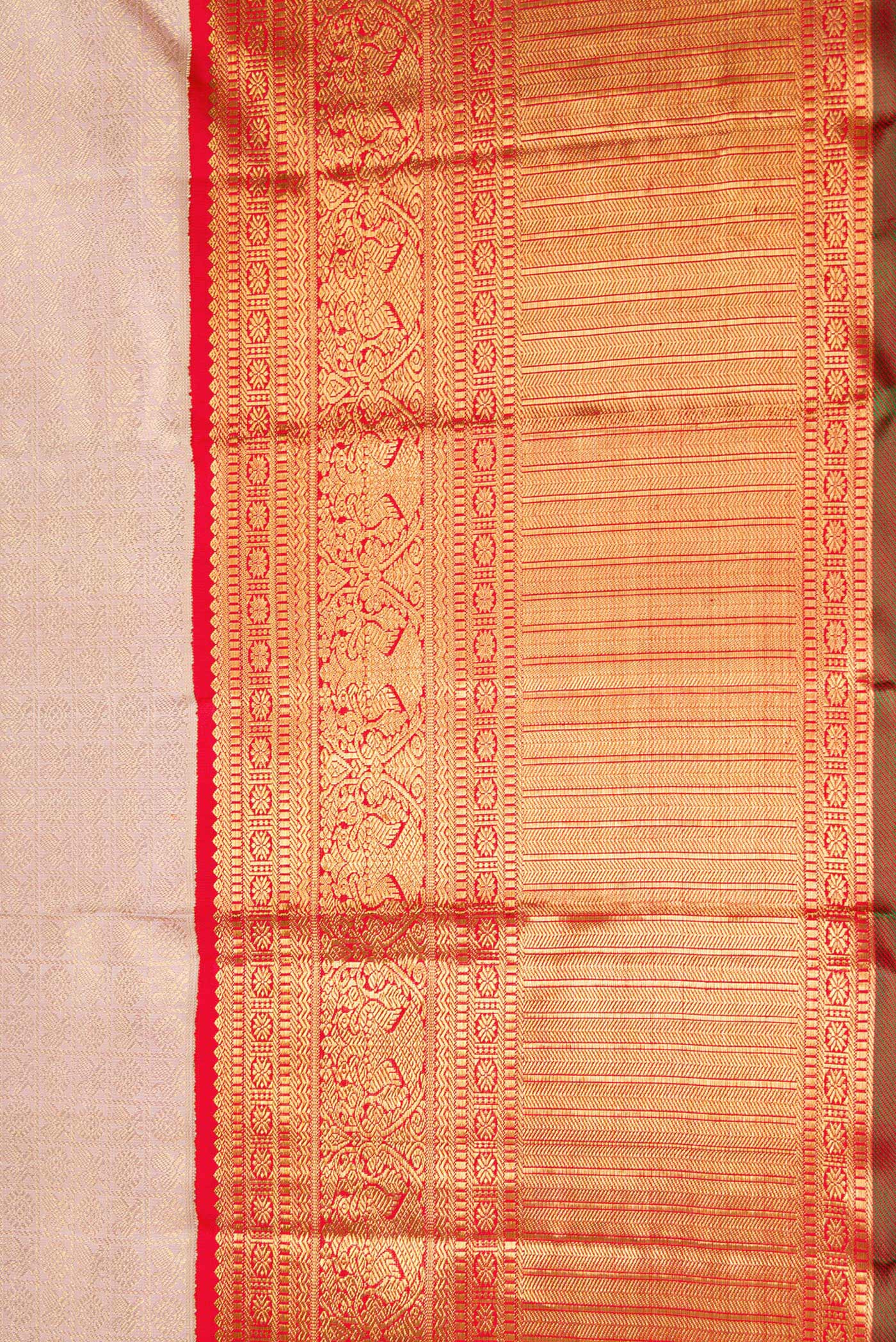 Pure Silk Pure Zari Rose Gold Kanjivaram Saree - Image 3