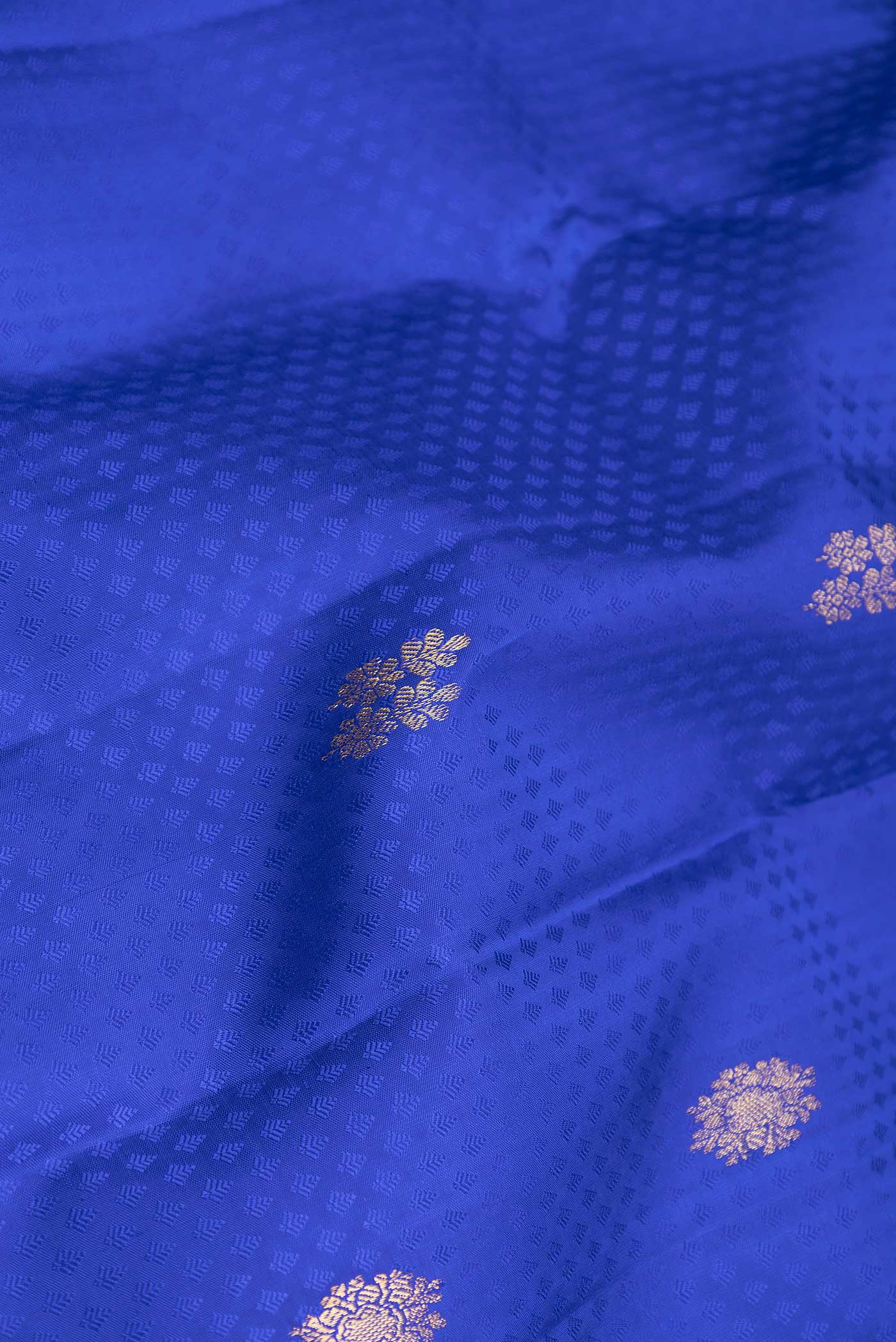 Pure Silk Pure Zari Royal Blue Dual Tone Kanchipuram Saree - Image 2