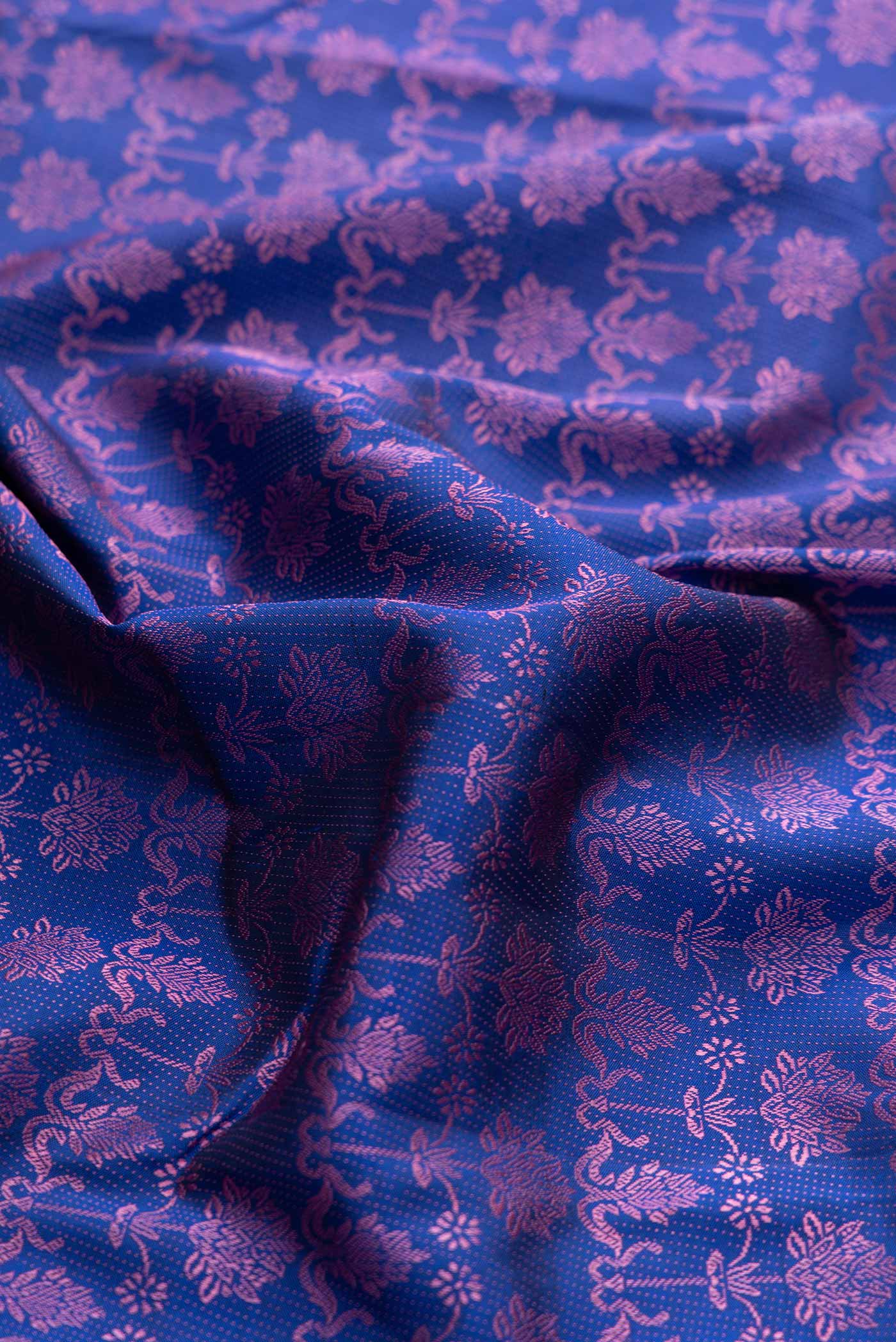 Pure Silk Pure Zari Royal Blue Dual Tone Kanchipuram Saree - Image 2