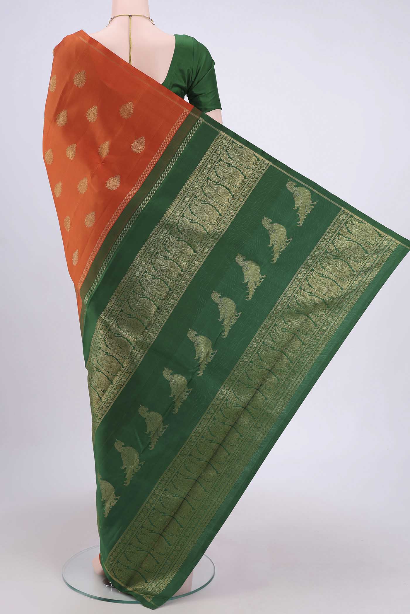 Pure Silk Pure Zari Brick Orange Kanchipuram Saree - Image 3