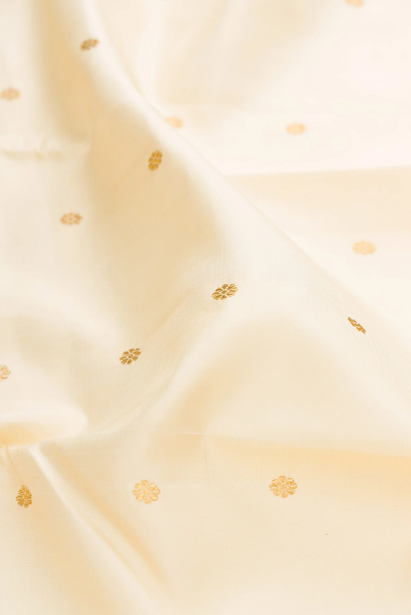 Pure Silk Pure Zari Sandal Dual Tone Kanjivaram Saree - Image 2