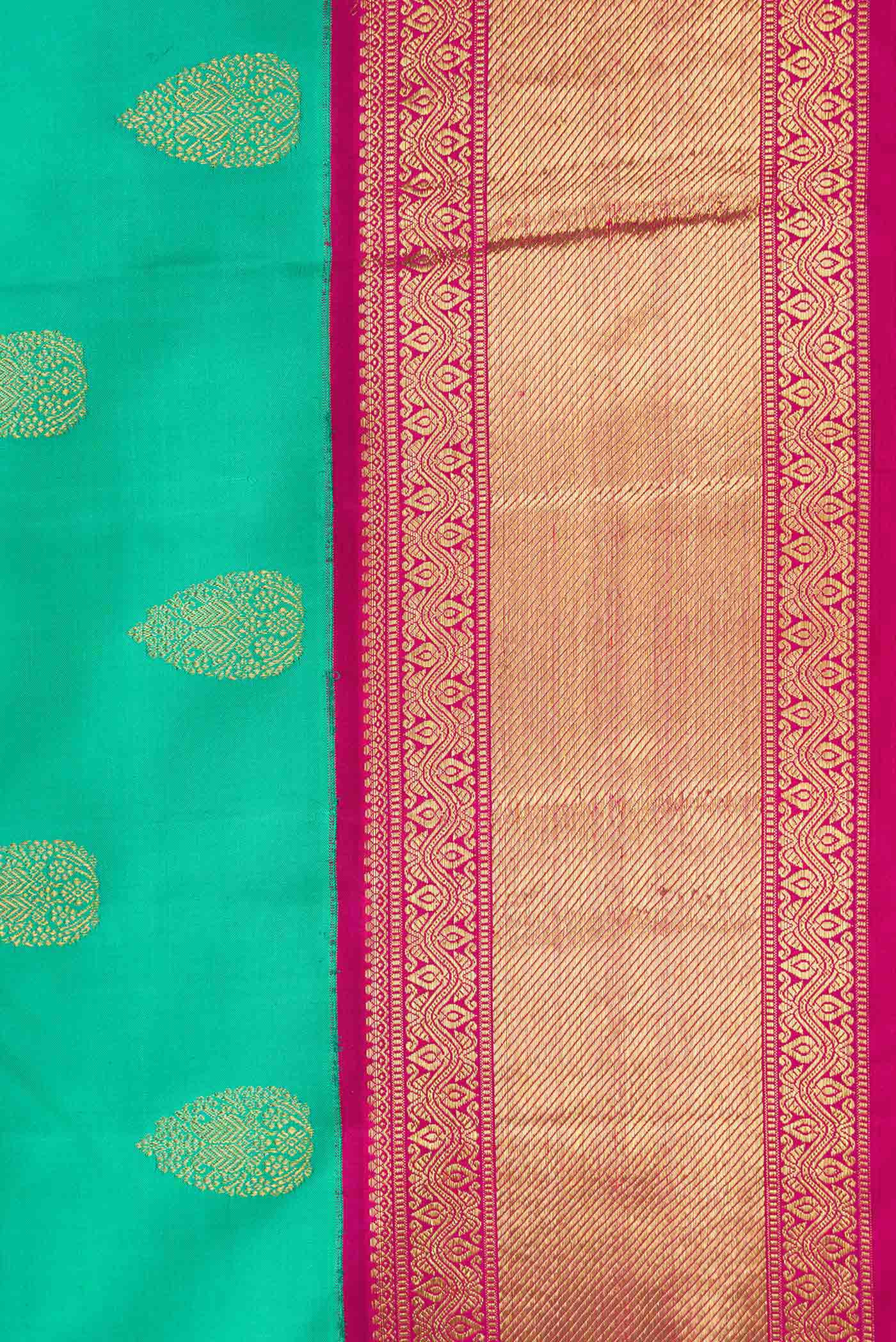 Pure Silk Pure Zari Sea Green Dual Tone Kanjivaram Saree - Image 3