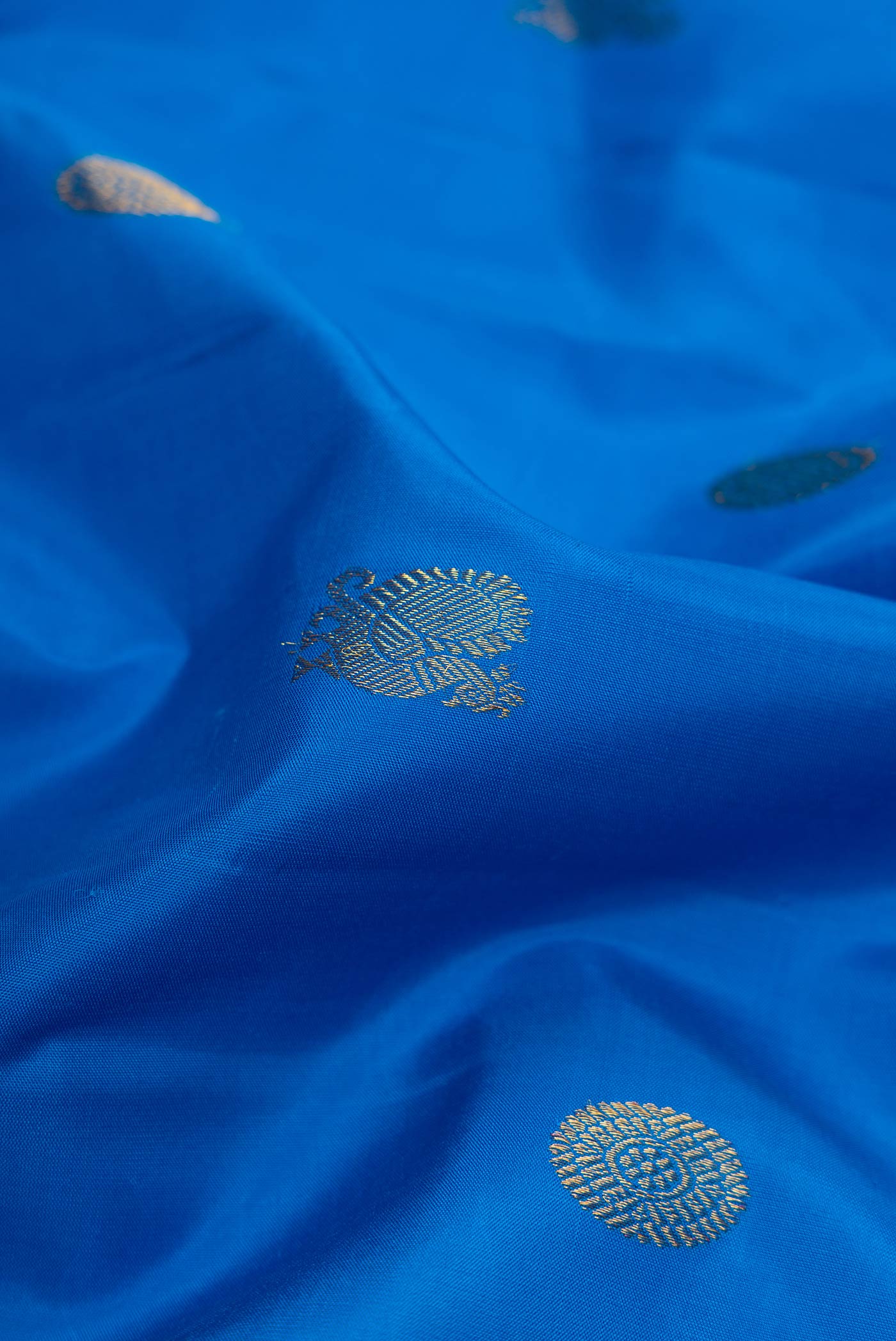 Royal Blue Kanchipuram Silk Saree - Image 2
