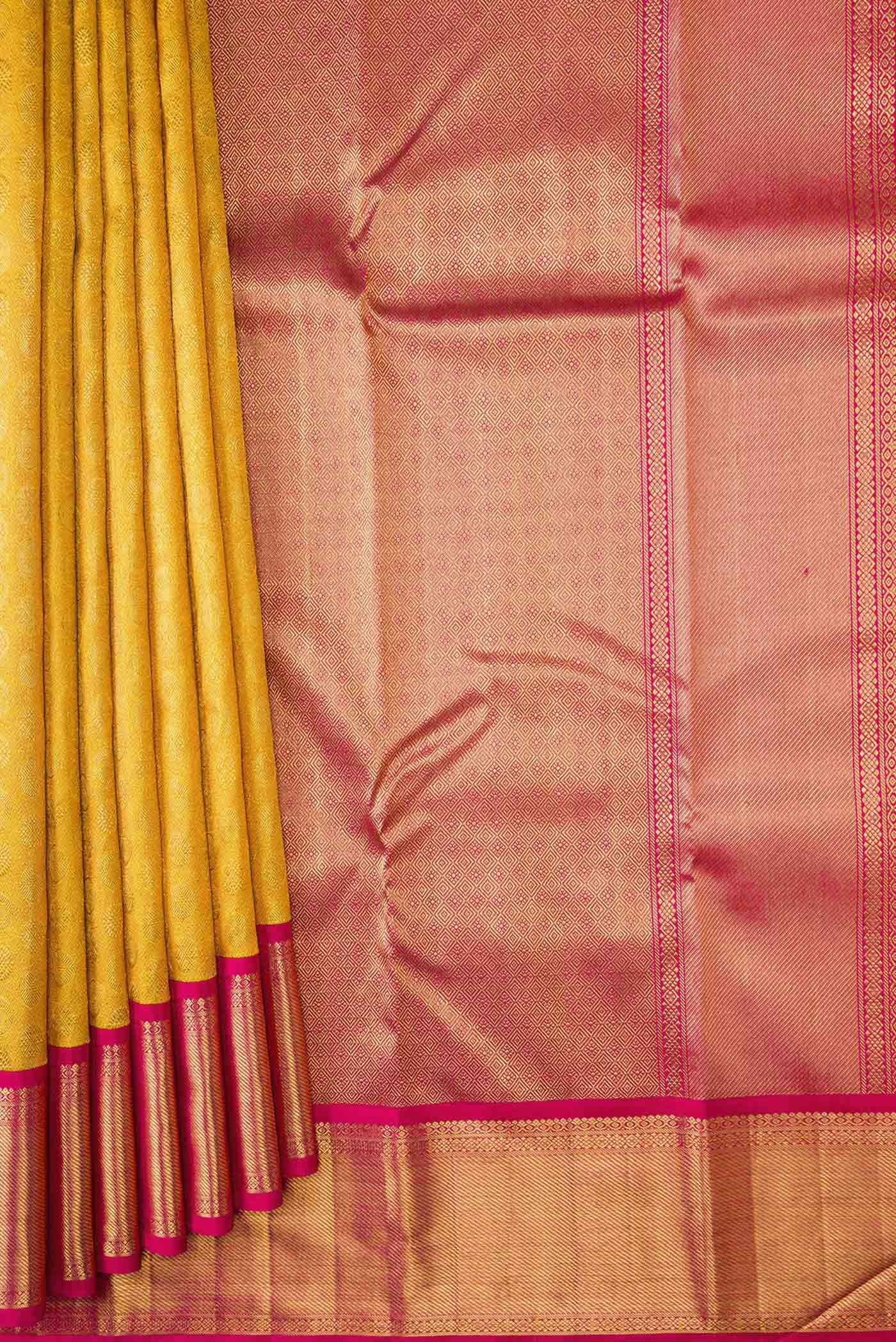 Pure Silk Pure Zari Yellow Dual Tone Kanjivaram Saree - Image 4