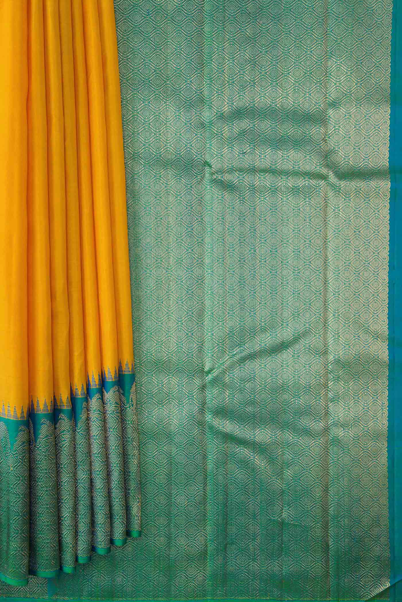 Pure Silk Pure Zari Yellow Dual Tone Kanjivaram Saree - Image 4