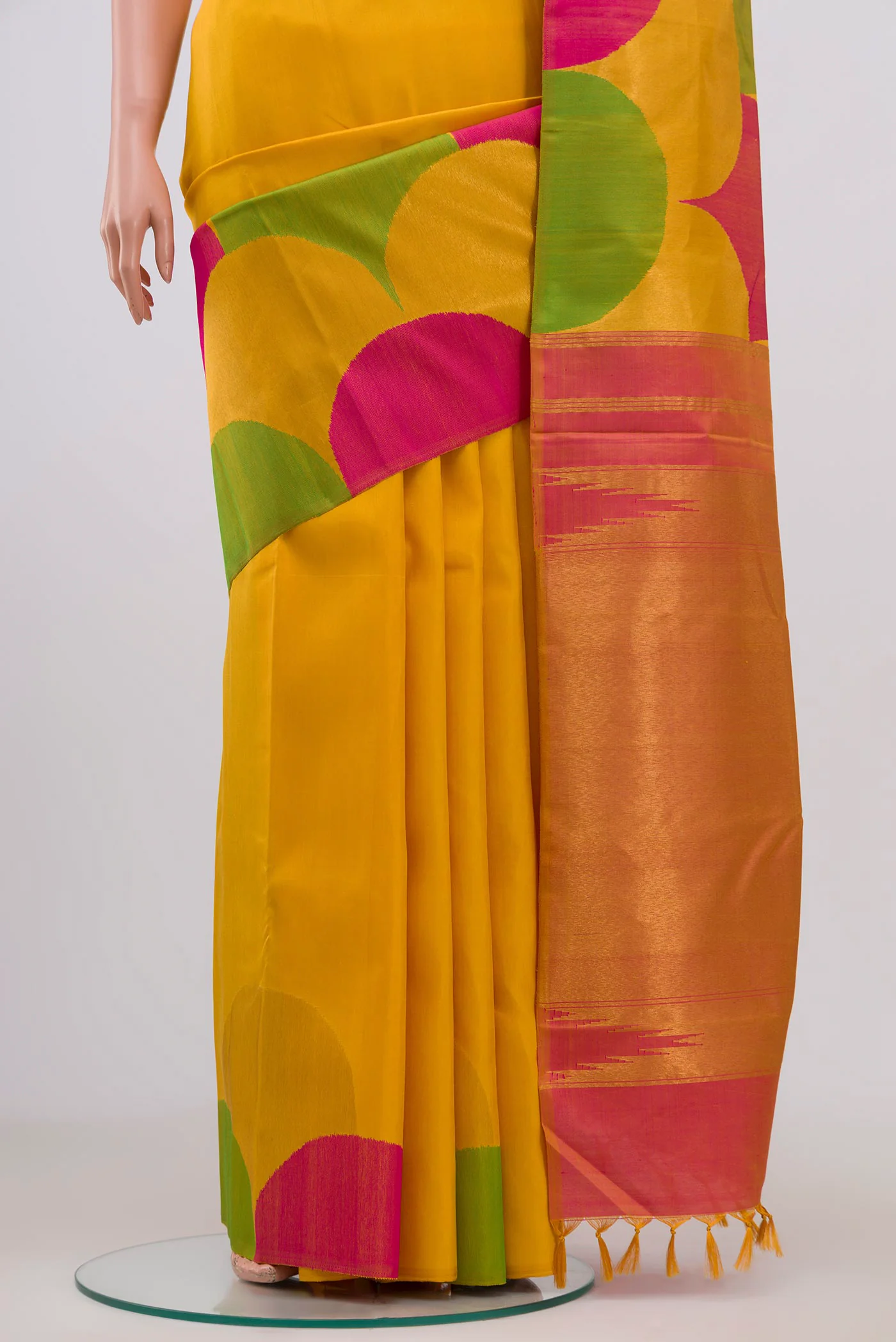 Pure Silk Pure Zari Yellow Kanchipuram Saree - Image 3