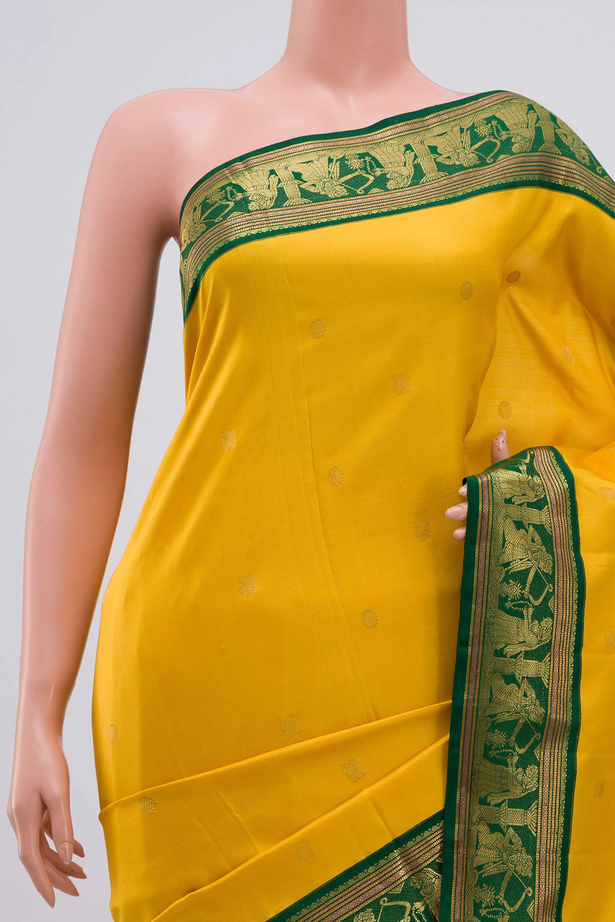 Pure Silk Pure Zari Yellow Kanjivaram Saree - Image 2