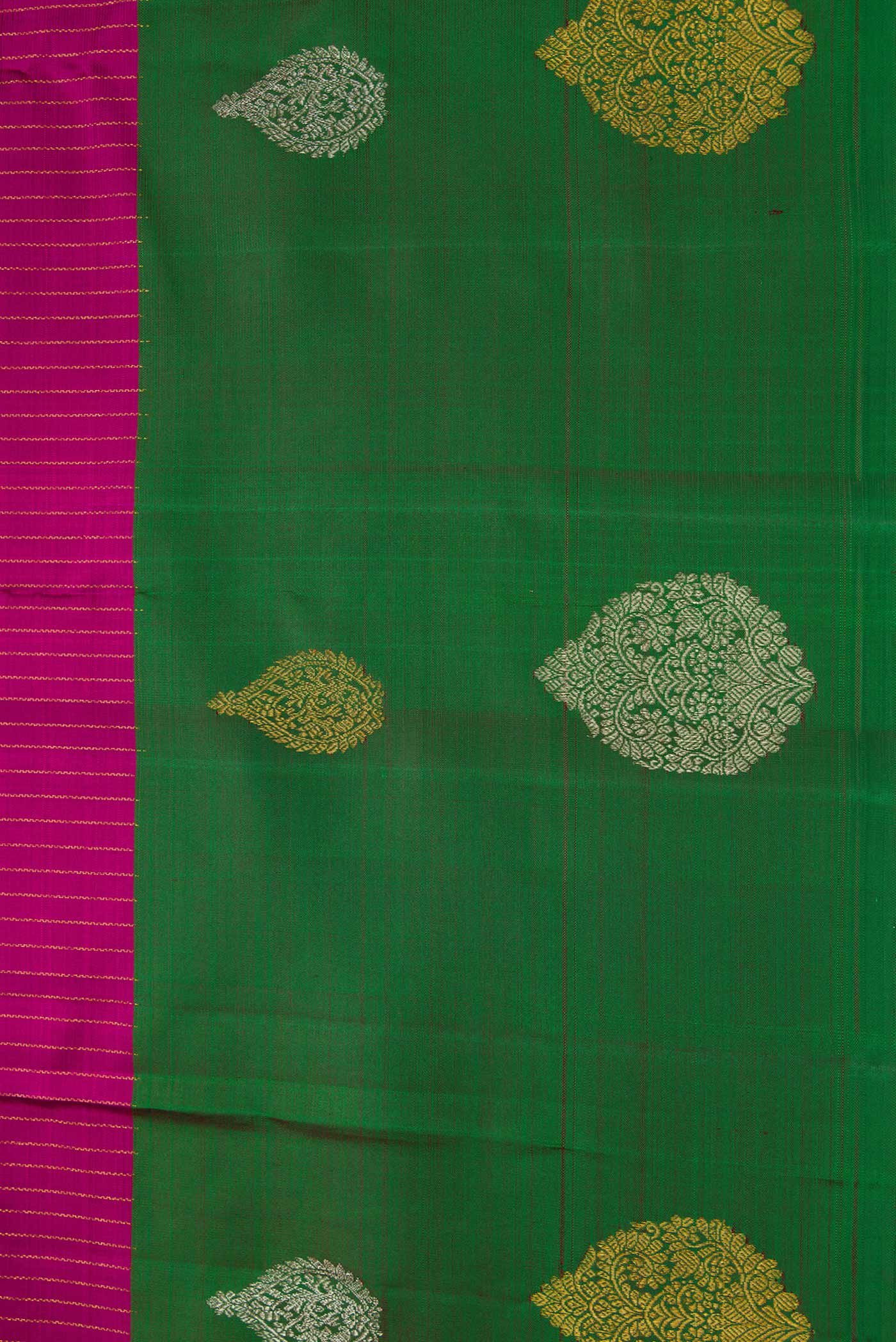 Magenta Kanjivaram Silk Saree - Image 3
