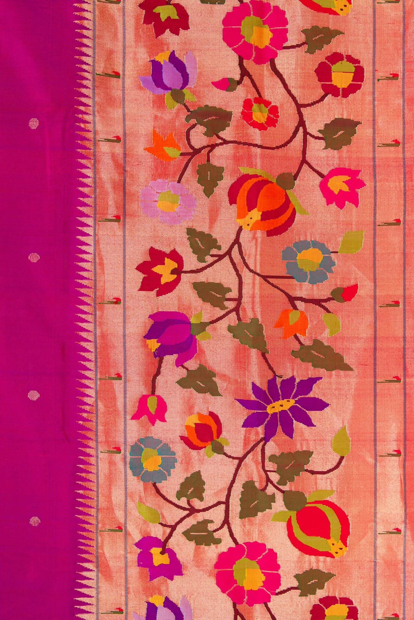 Pure Silk Pure Zari Magenta Paithani Saree - Image 3