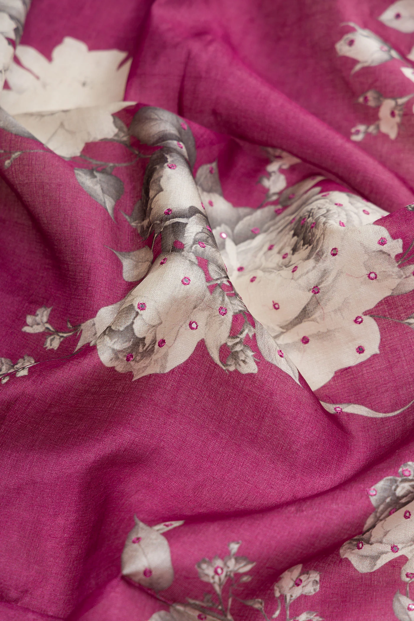 Magenta Tussar Silk Saree - Image 2
