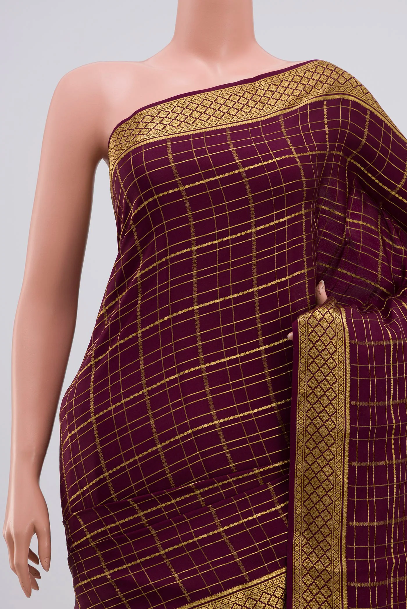 Burgundy Mysore Crepe Saree - Image 2