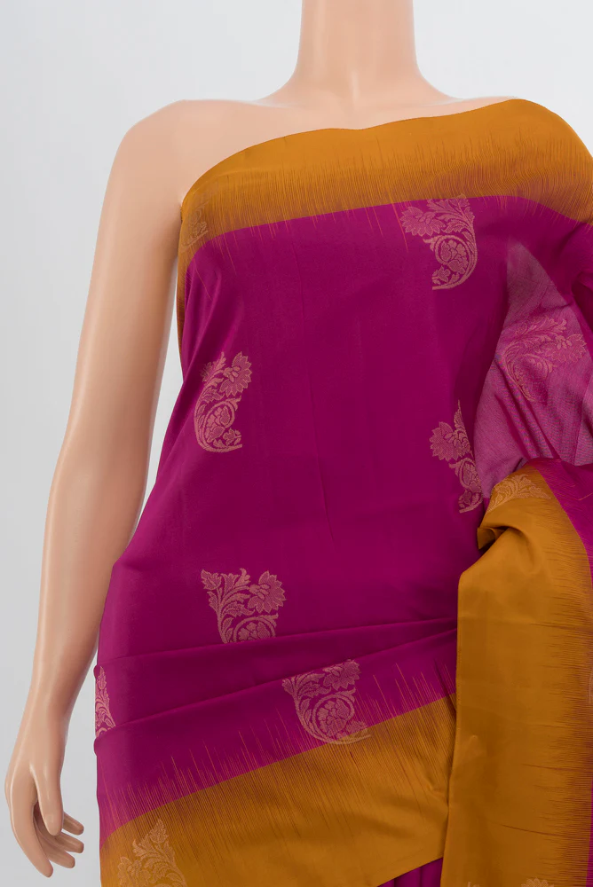 Magenta Soft Silk Saree - Image 2