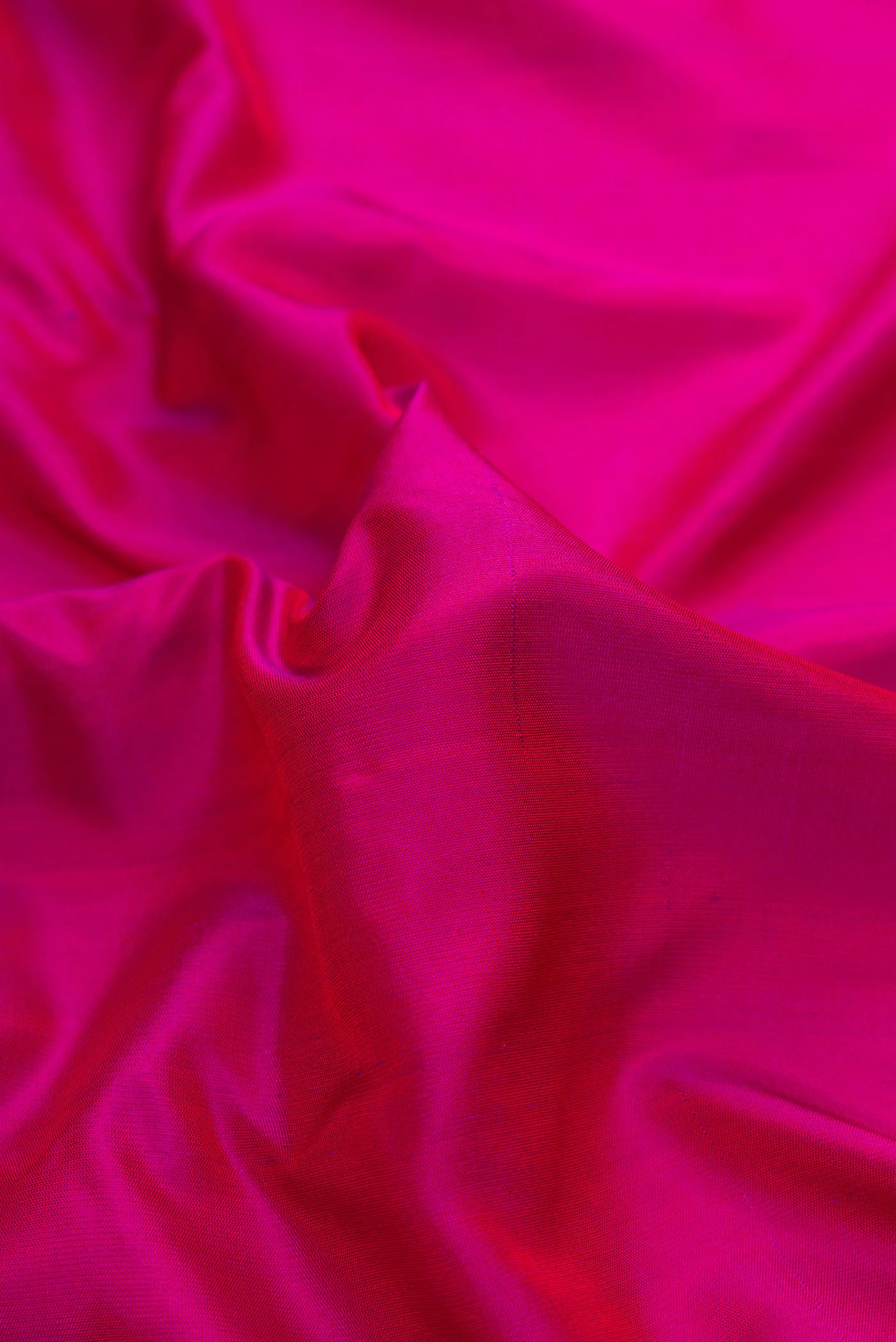 Rani Pink Gadwal Silk Saree - Image 2