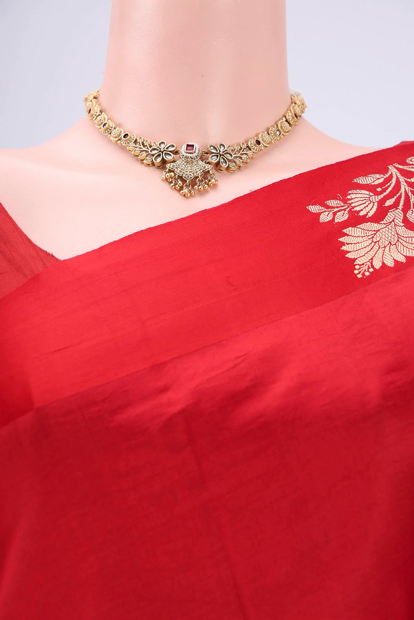 Red Banarasi Katan Silk Saree - Image 2