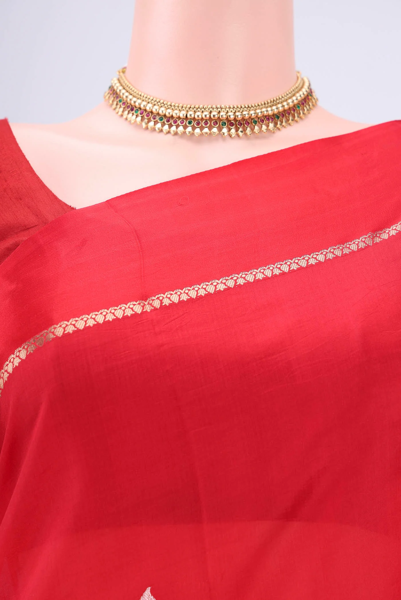 Red Banarasi Katan Silk Saree - Image 2