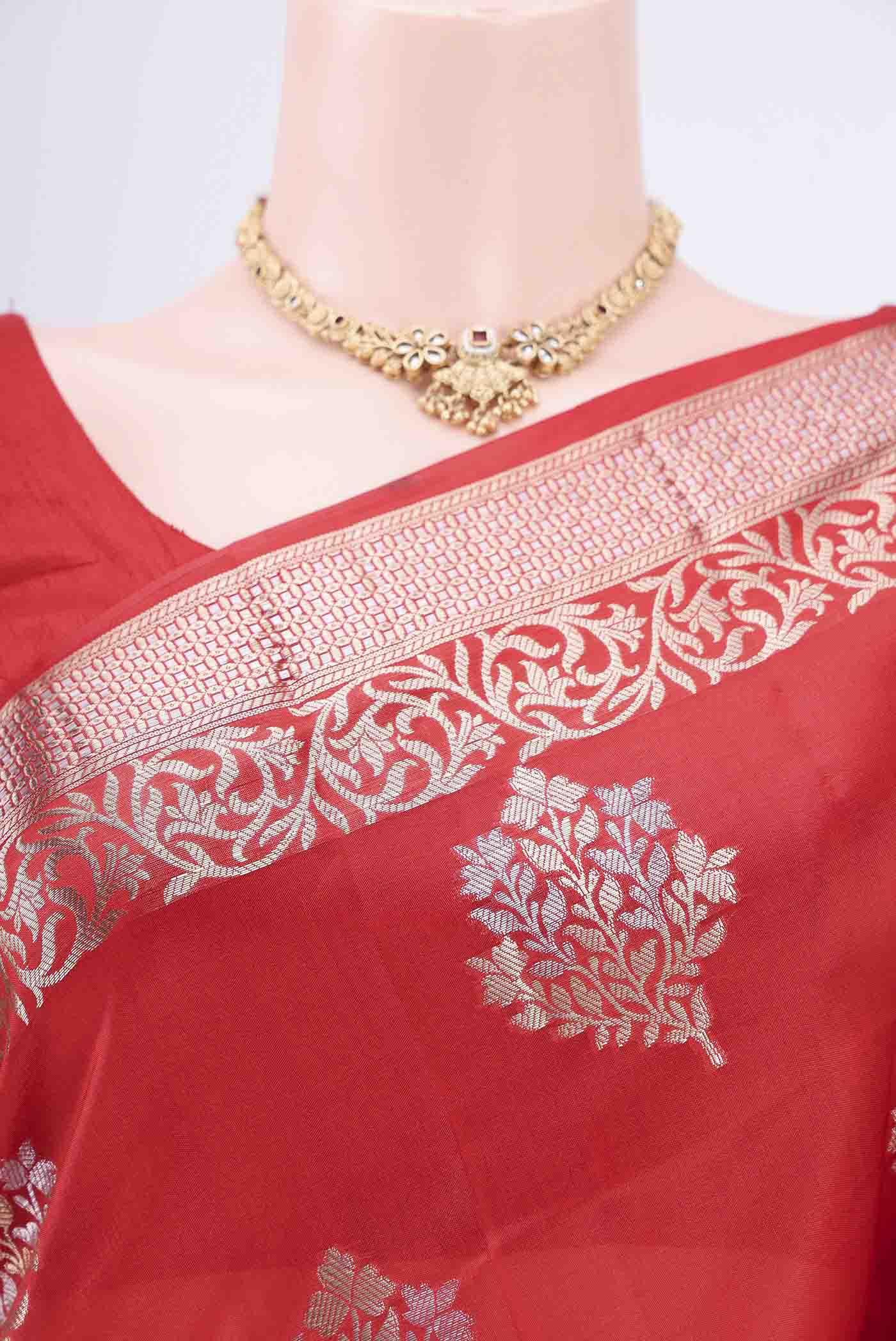 Red Banarasi Raw Silk Saree - Image 2