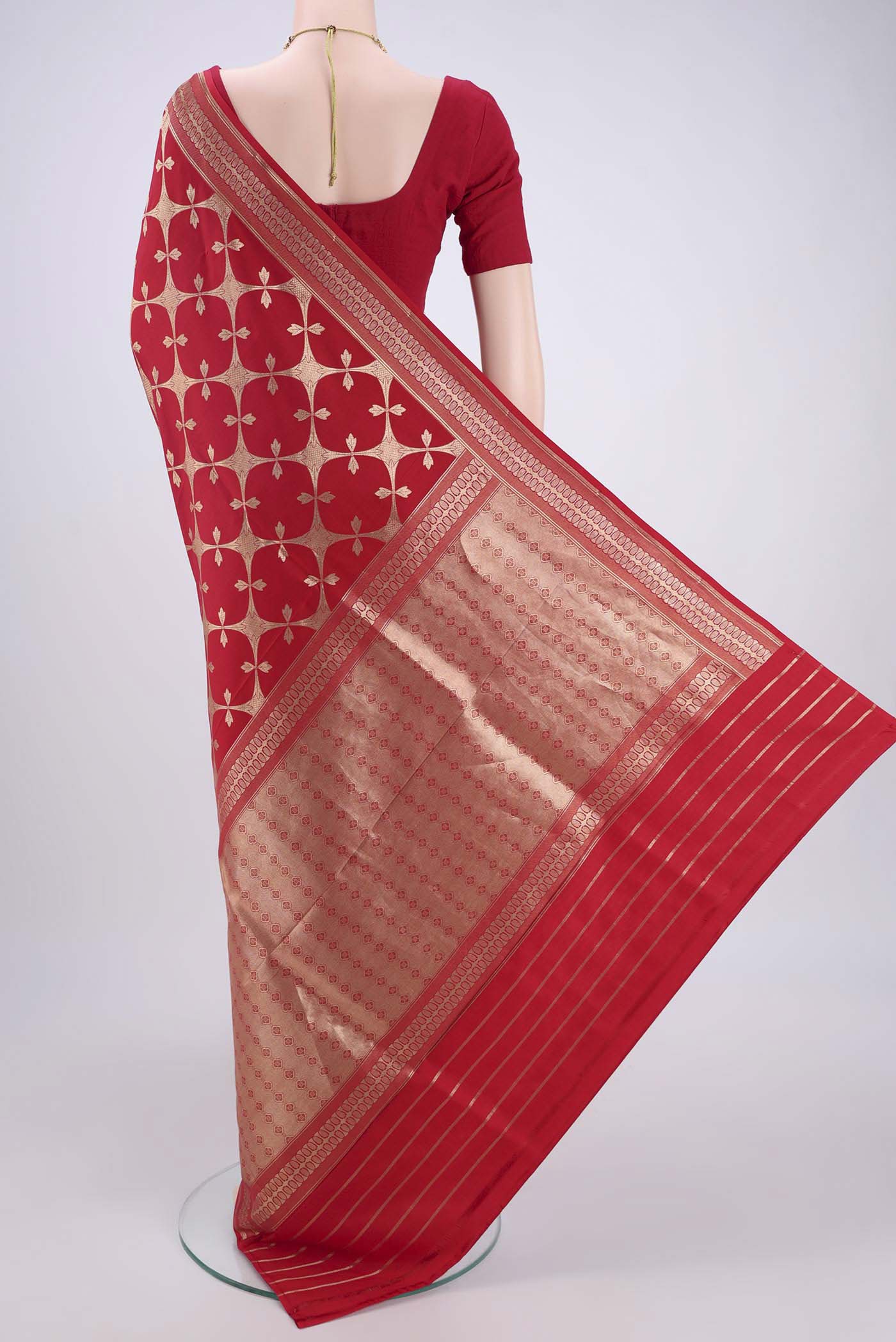 Red Banarasi Silk Saree - Image 3