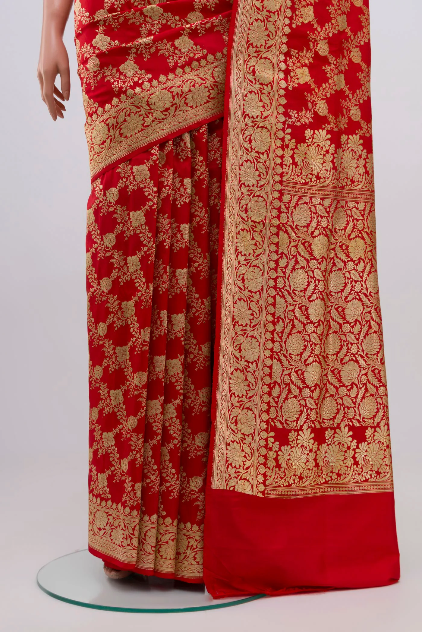 Red Banarasi Silk Saree - Image 3