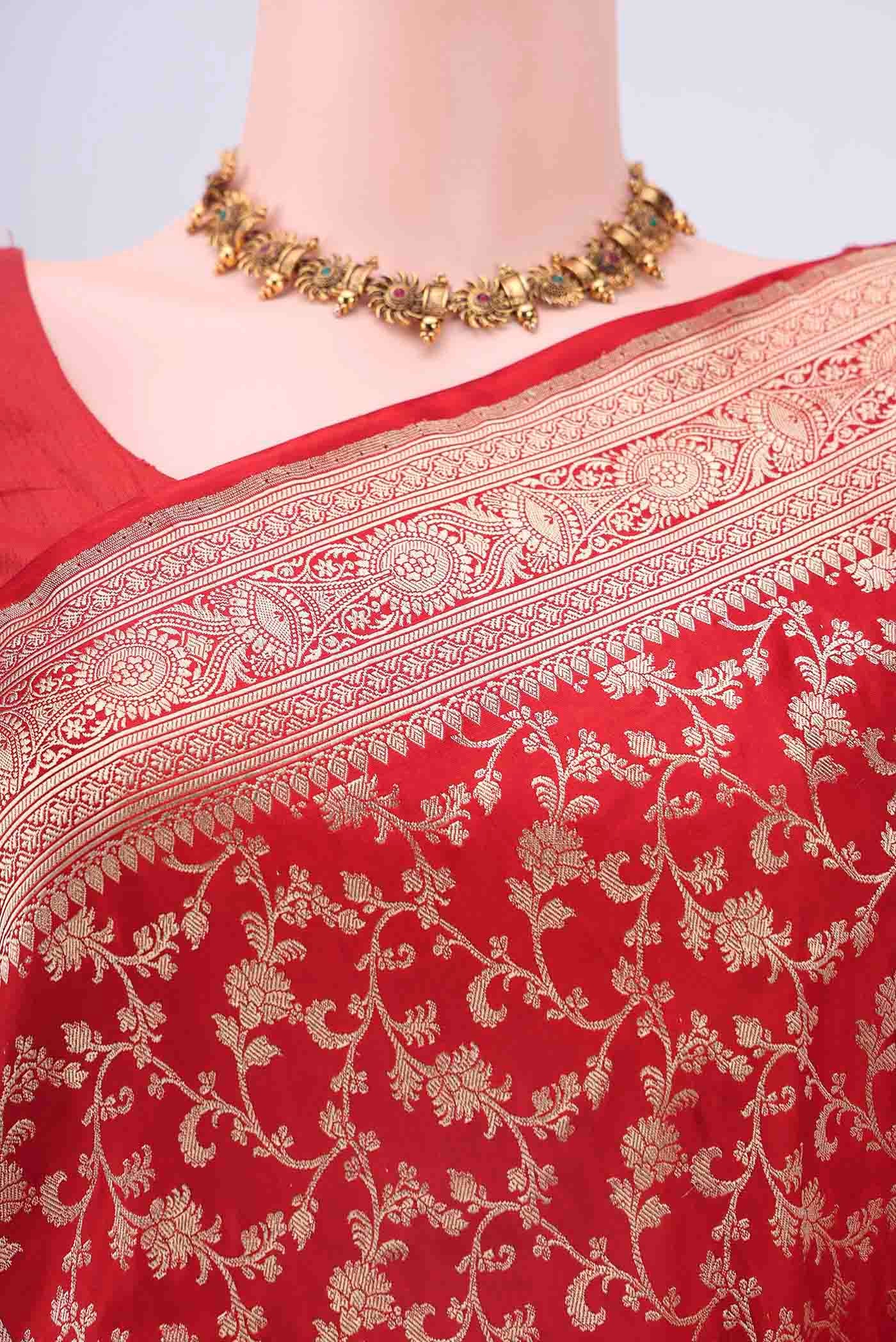 Red Banarasi Silk Saree - Image 2