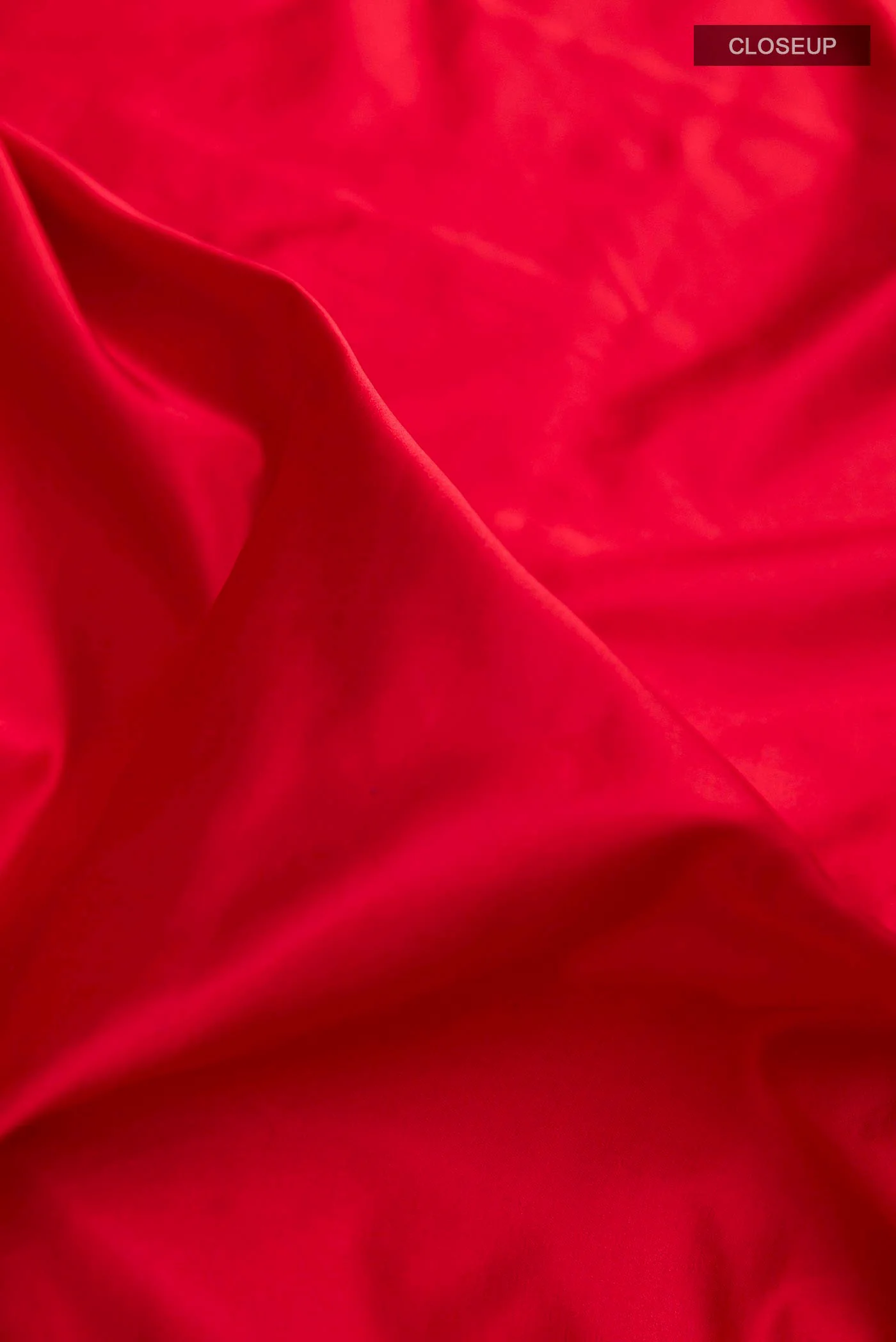 Red Banarasi Silk Saree - Image 2