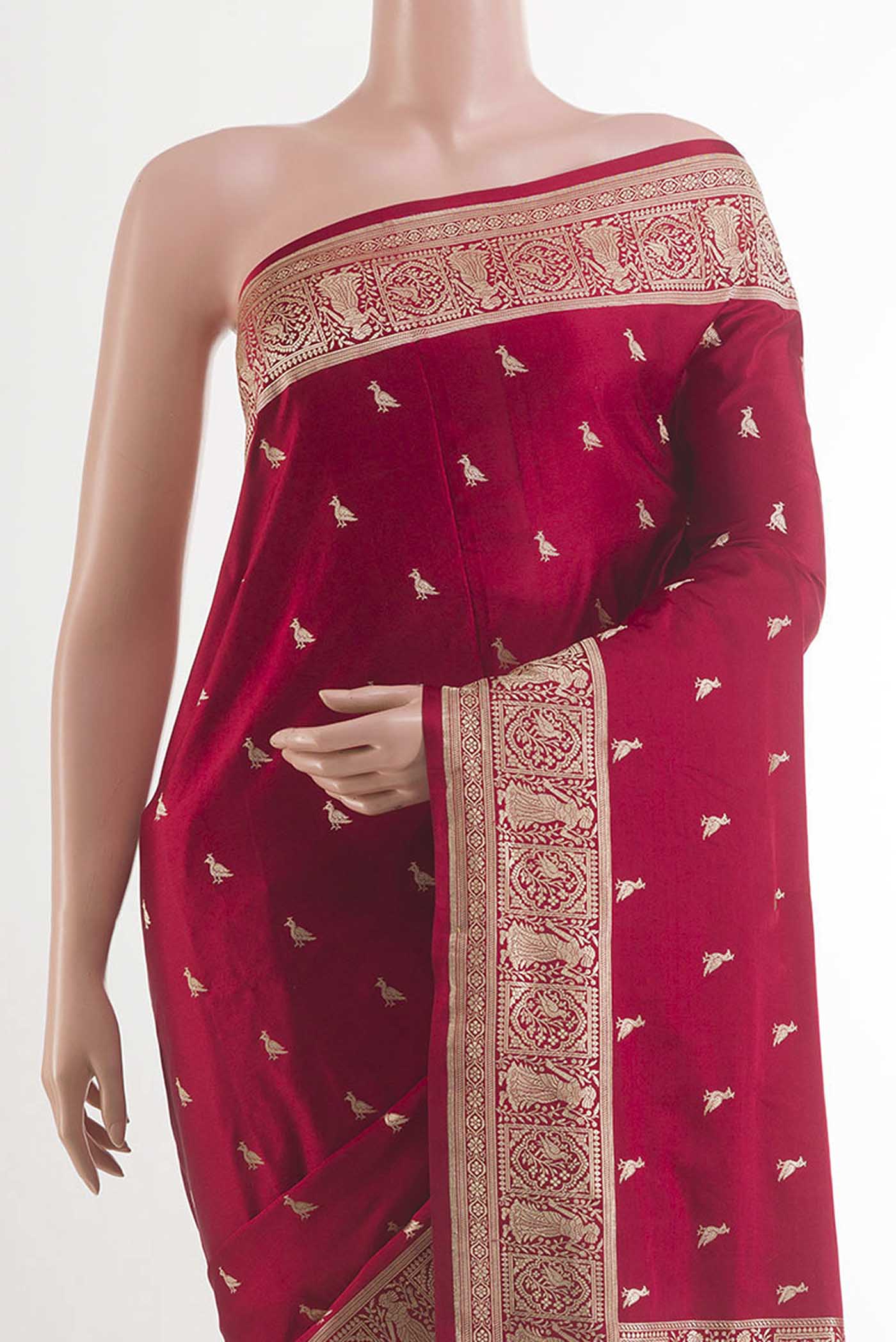 Red Banarasi Silk Saree - Image 2
