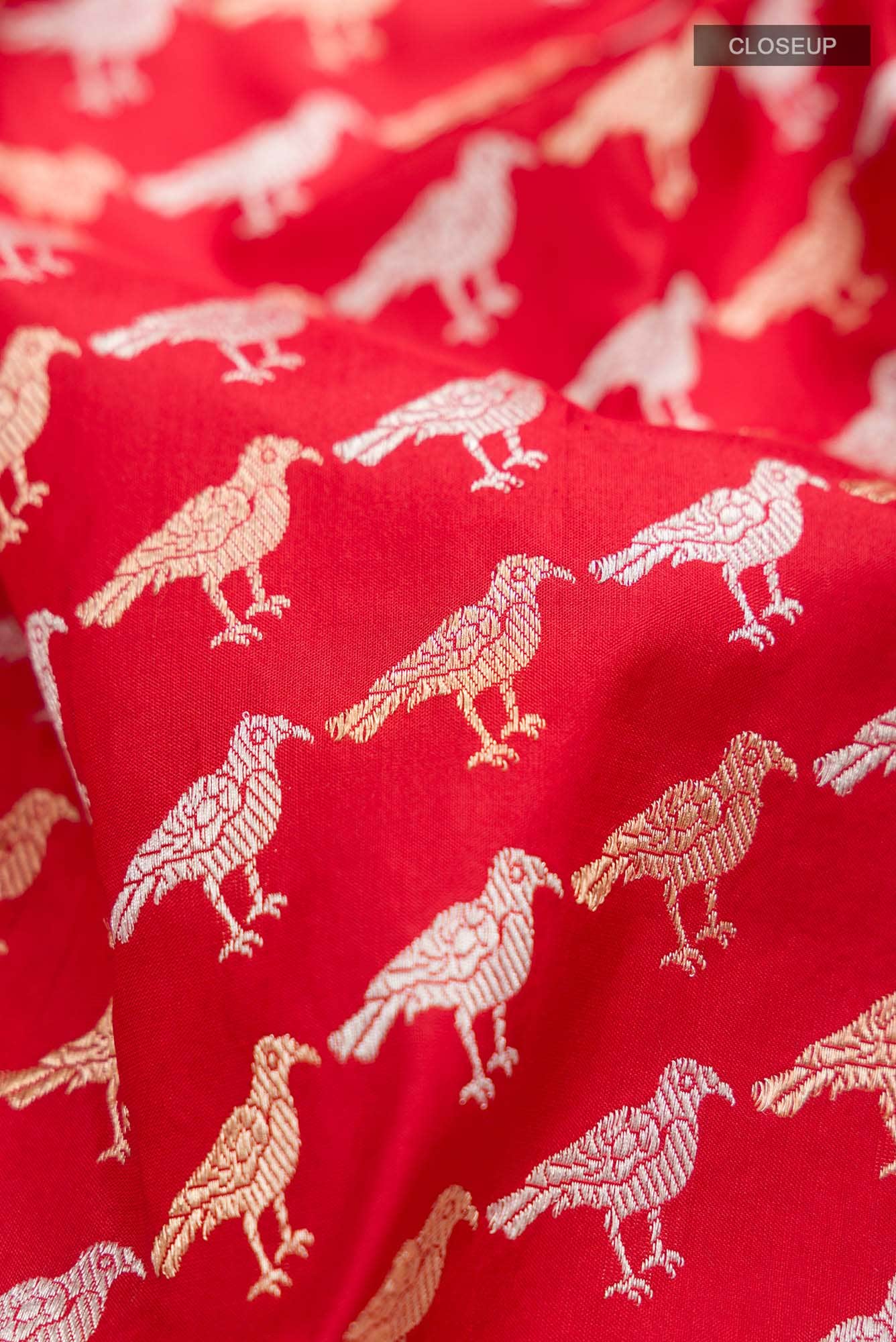 Pure Silk Pure Zari Red Banarasi Saree - Image 3