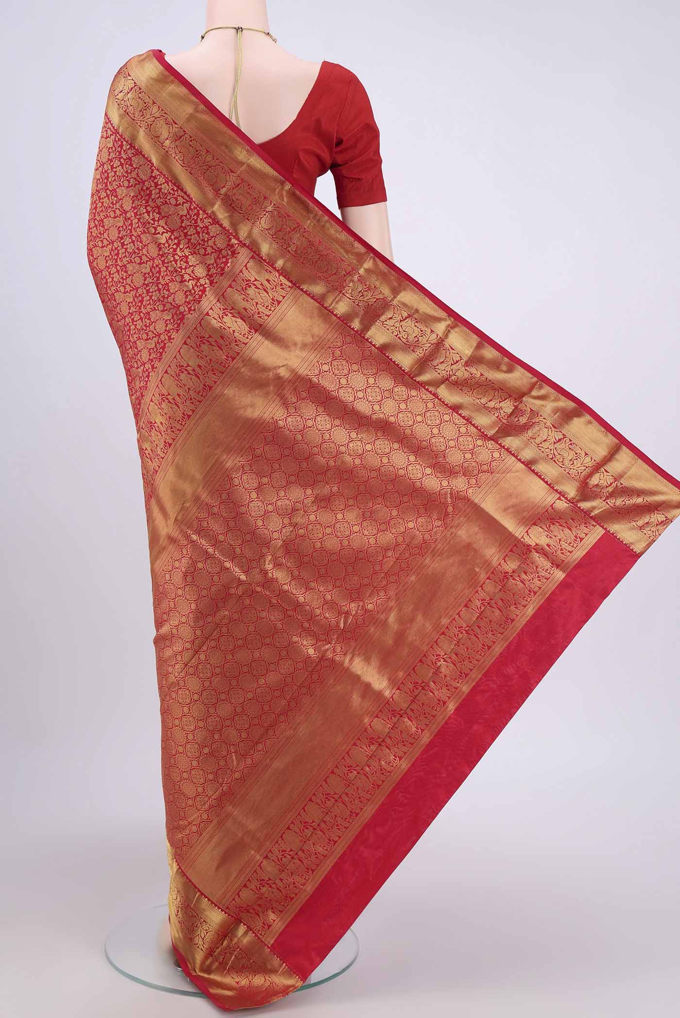 Red Bangalore Silk Saree - Image 3