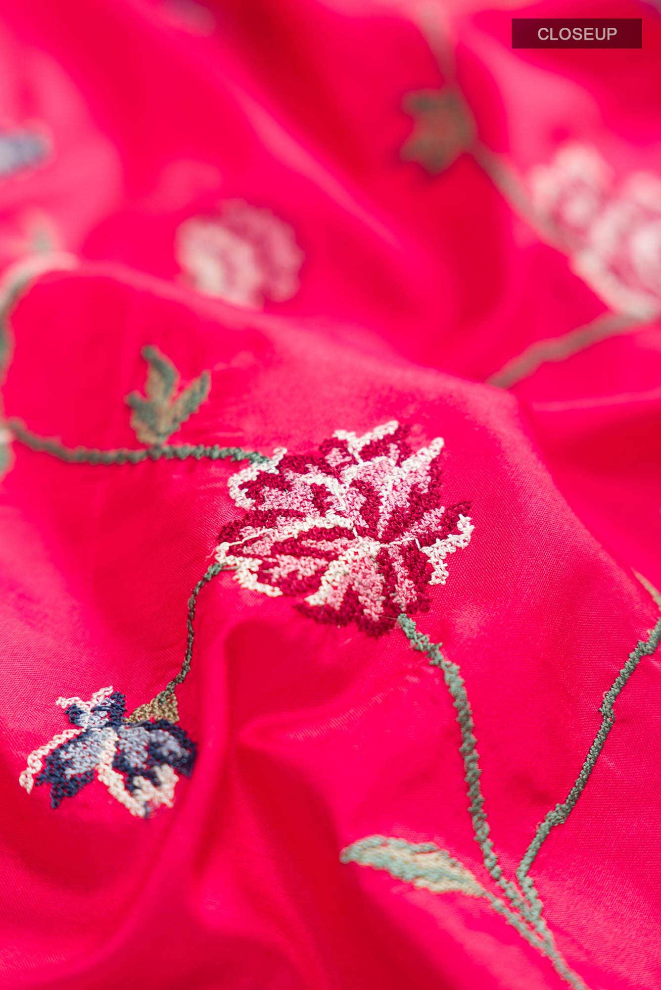 Red Bangalore Silk Saree - Image 3