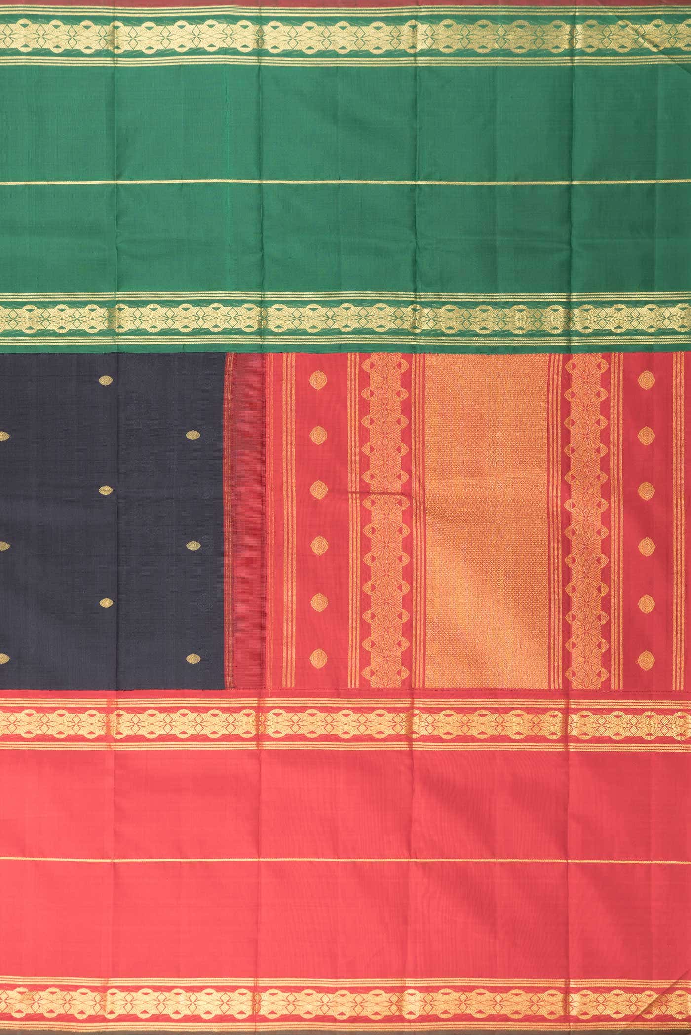 Pure Silk Pure Zari Red, Black and Green Dual Tone Kanjivaram Saree - Image 5