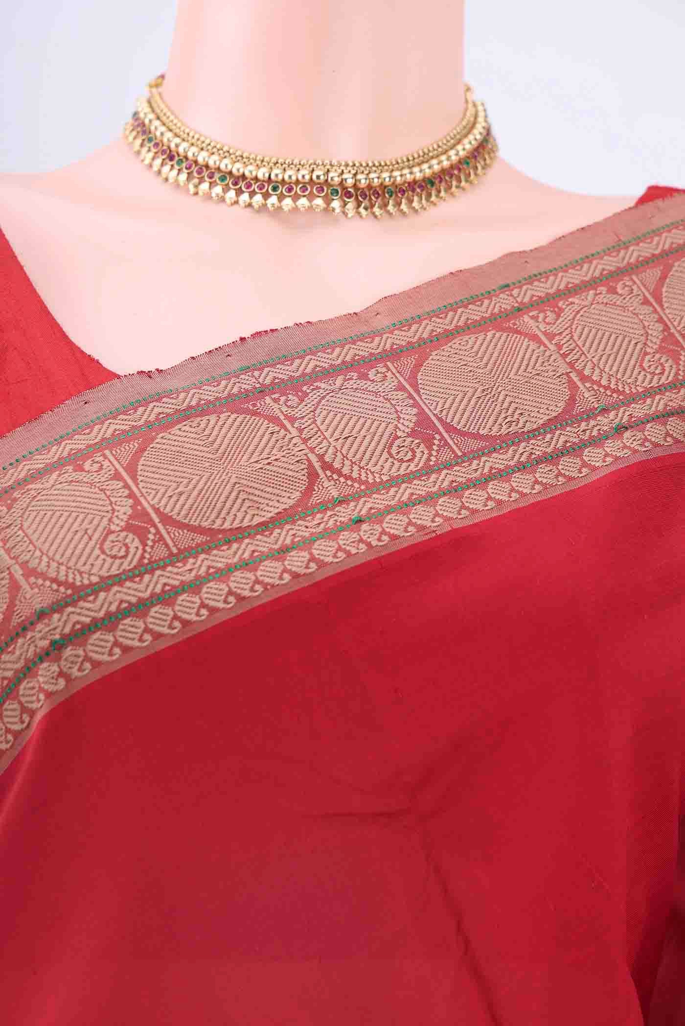 Red Blended Poly Cotton Saree - Image 2