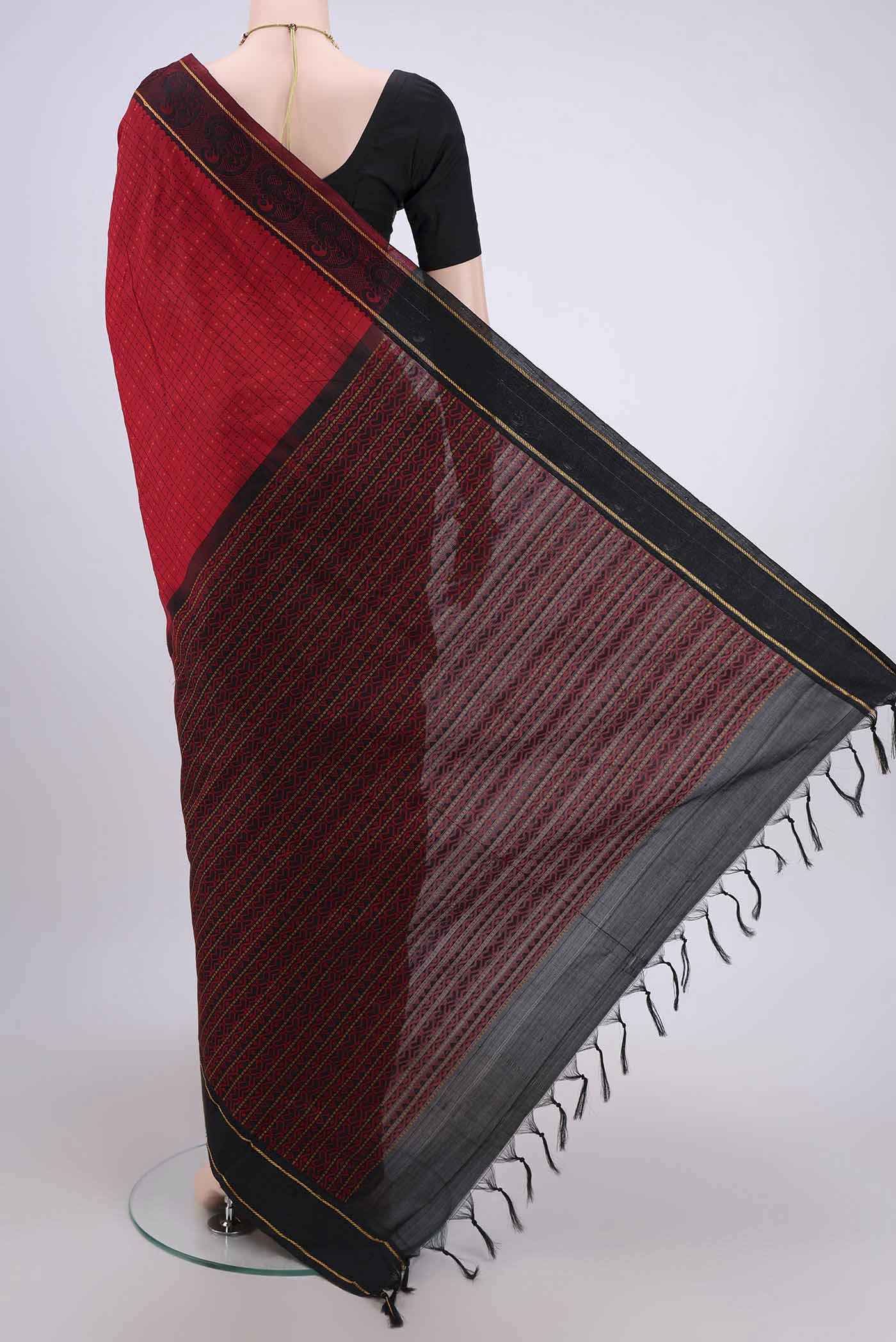 Red Blended Poly Cotton Saree - Image 3
