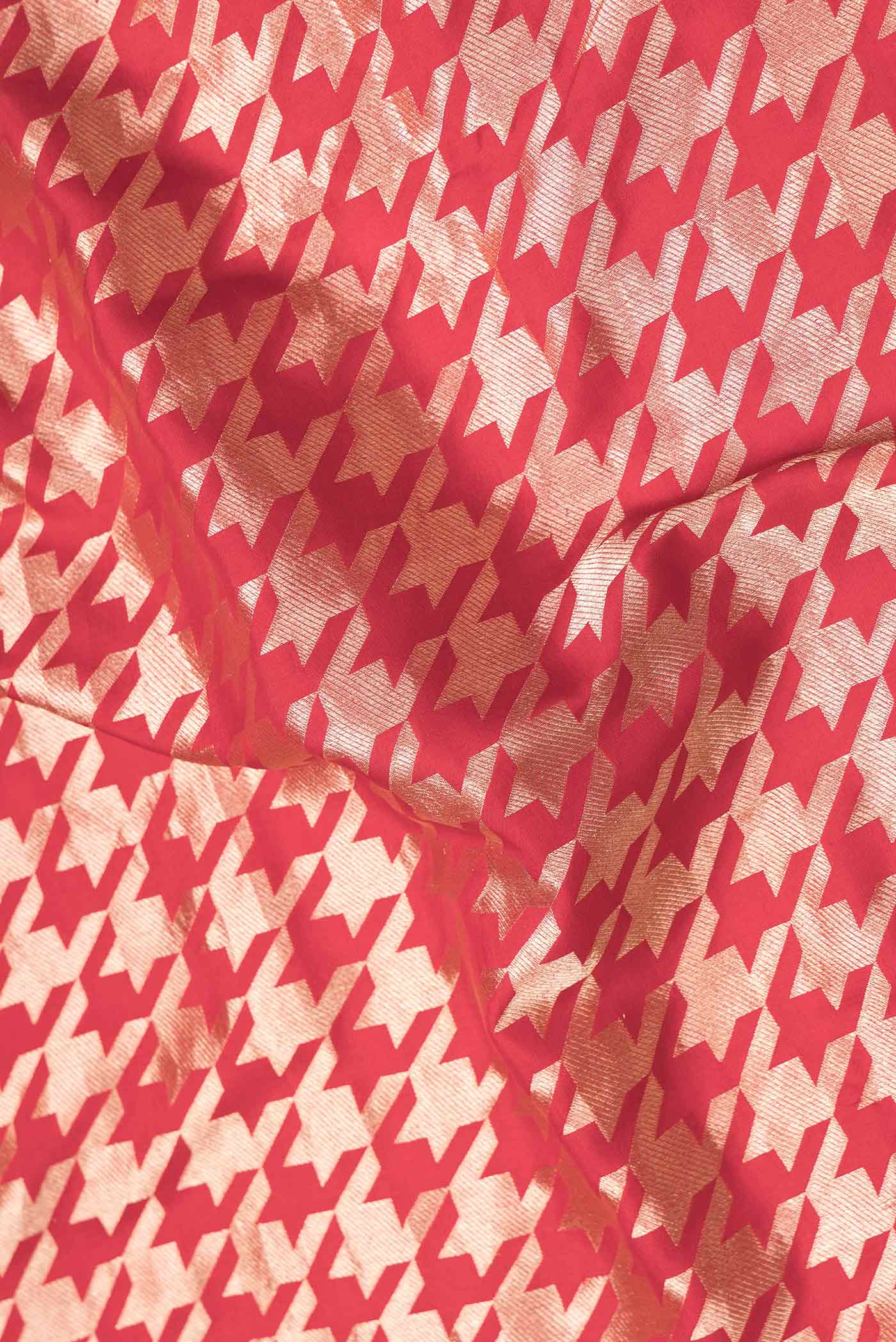 Red Banarasi Silk Saree - Image 2