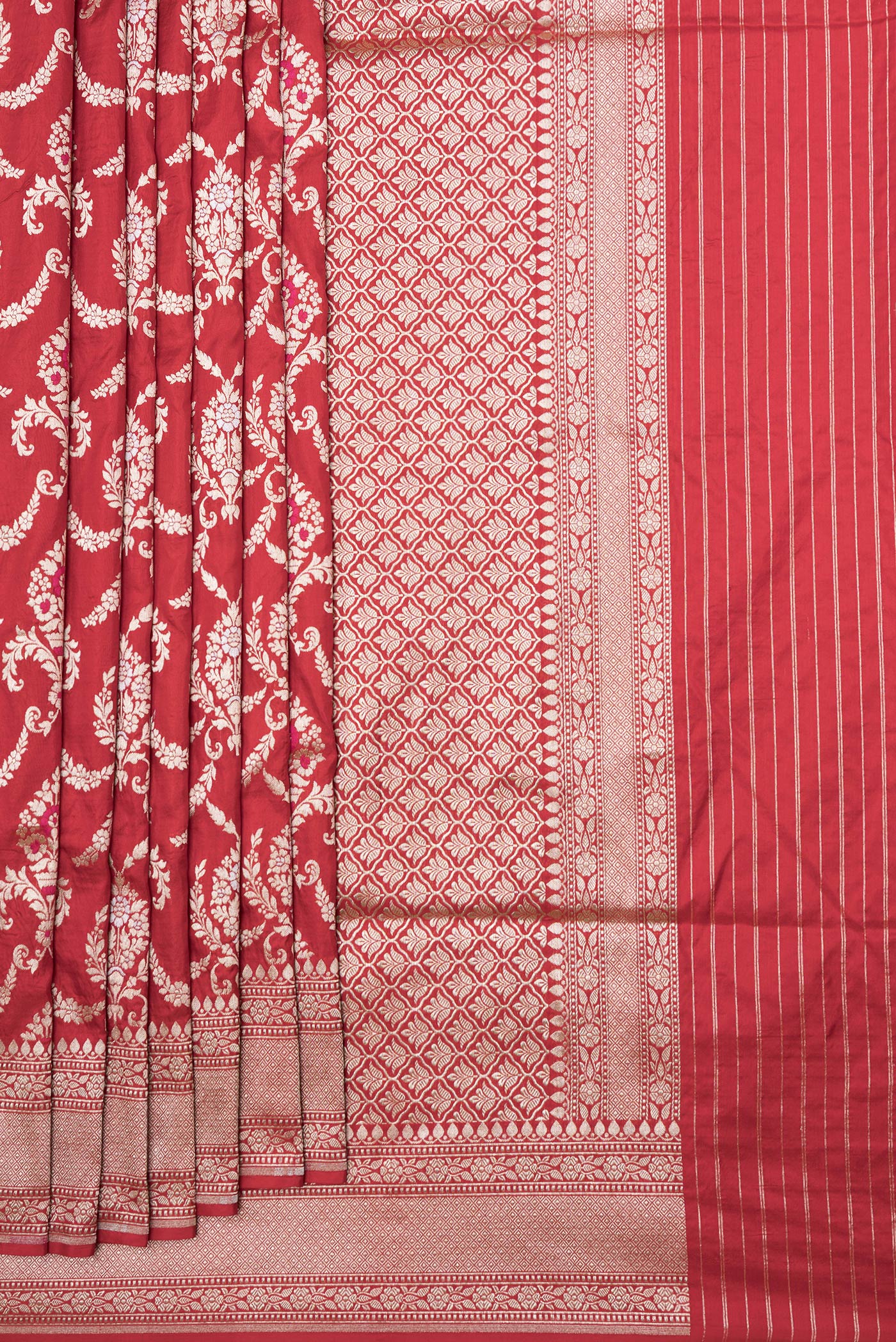 Red Banarasi Silk Saree - Image 4