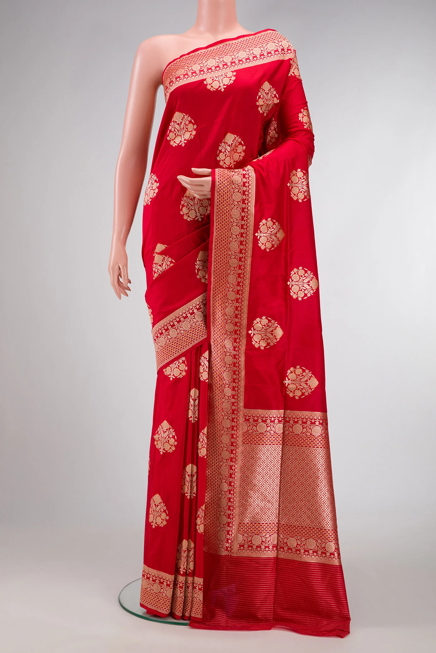 Red Banarasi Silk Saree - Image 2