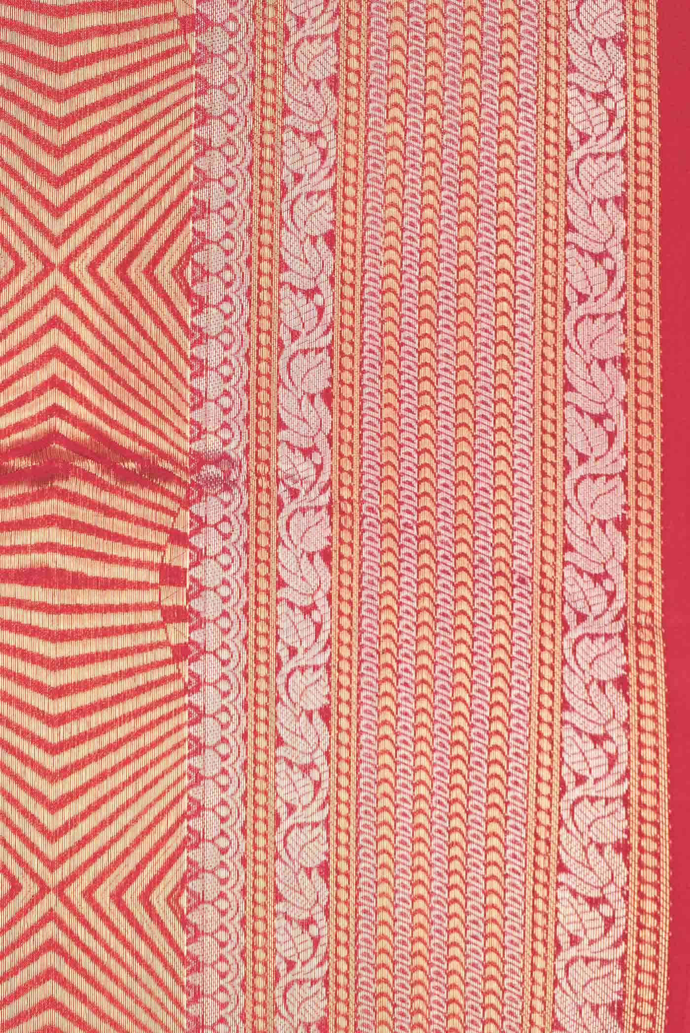 Red Dual Tone Banarasi Silk Saree - Image 3