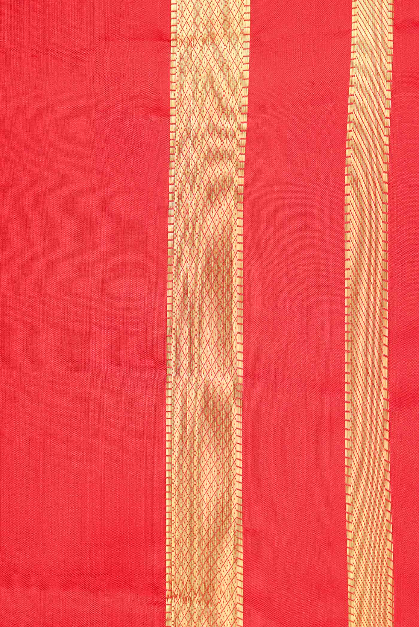 Red Dual Tone Kanjivaram Saree - Image 3