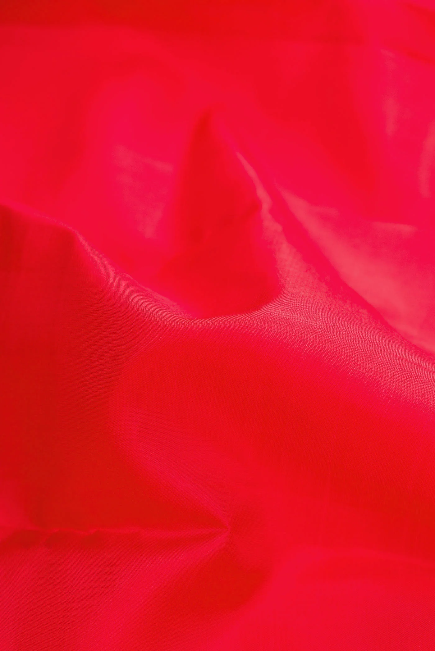 Red with Pink Color Kanchipuram Silk Saree - Image 2