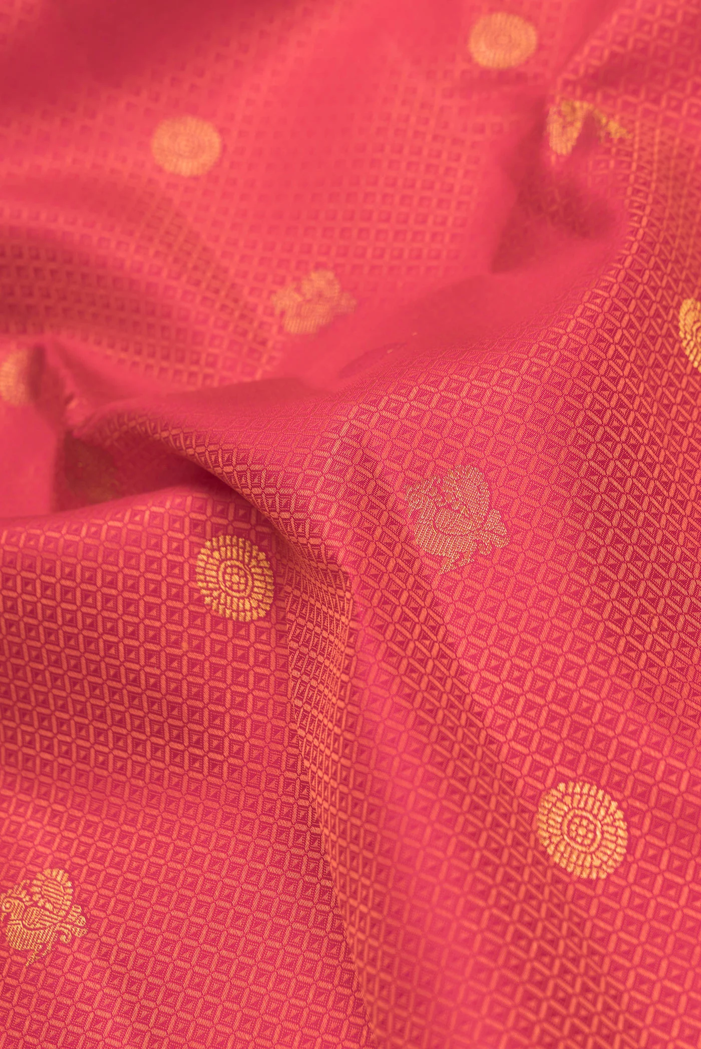 Red Kanchipuram Silk Saree - Image 2