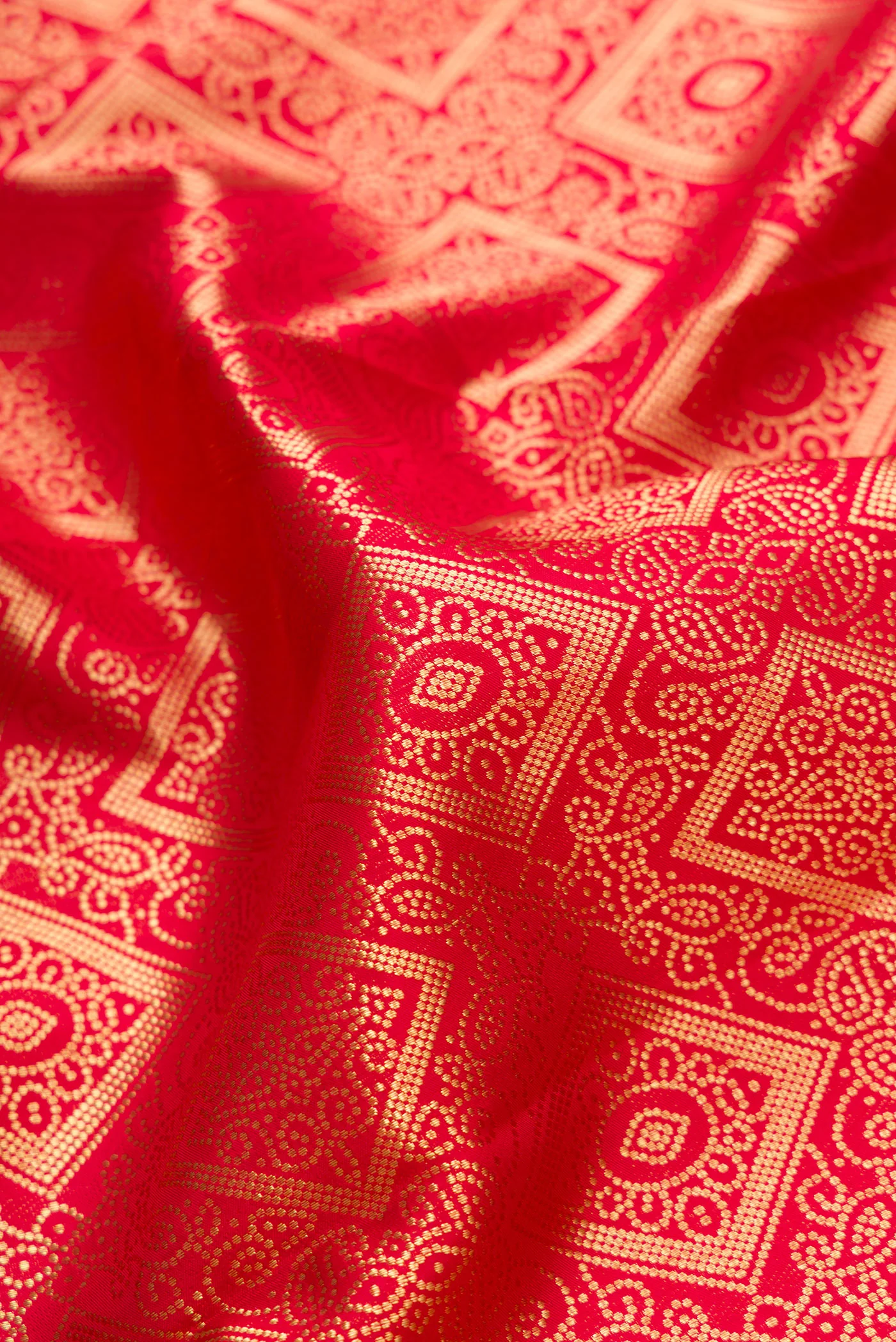 Red Kanchipuram Silk Saree - Image 2