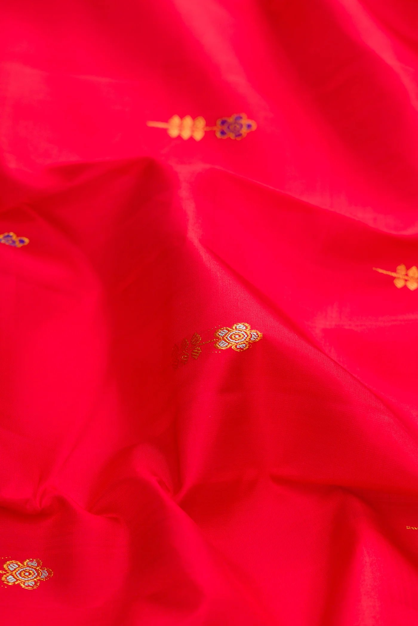 Red Kanchipuram Silk Saree - Image 2