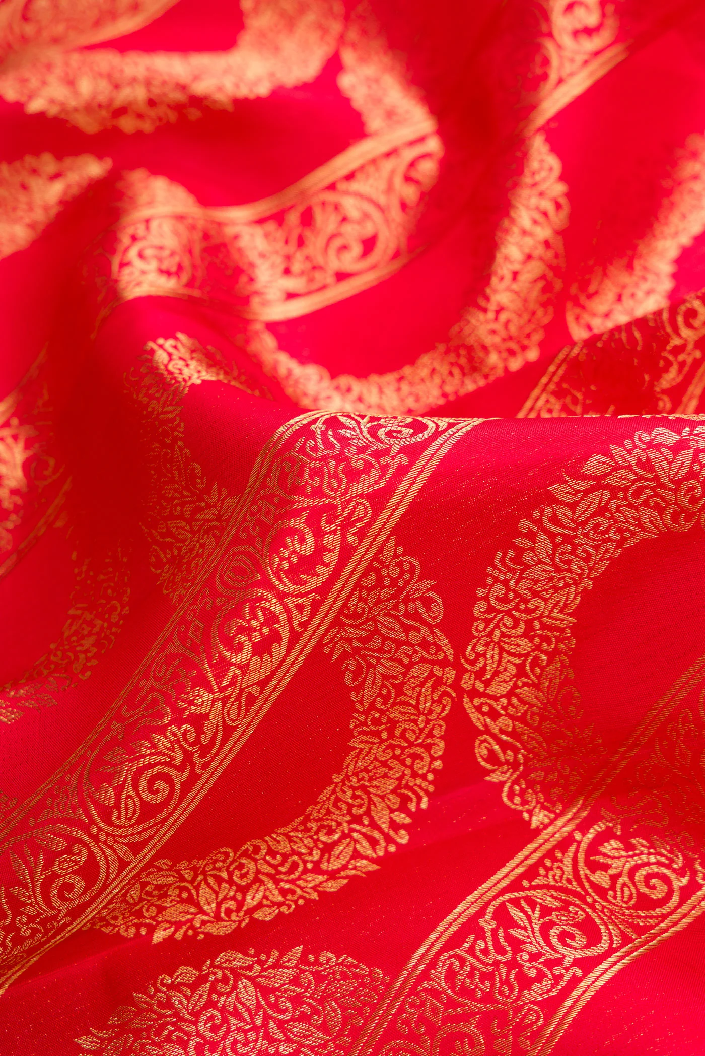 Red Kanchipuram Silk Saree - Image 2