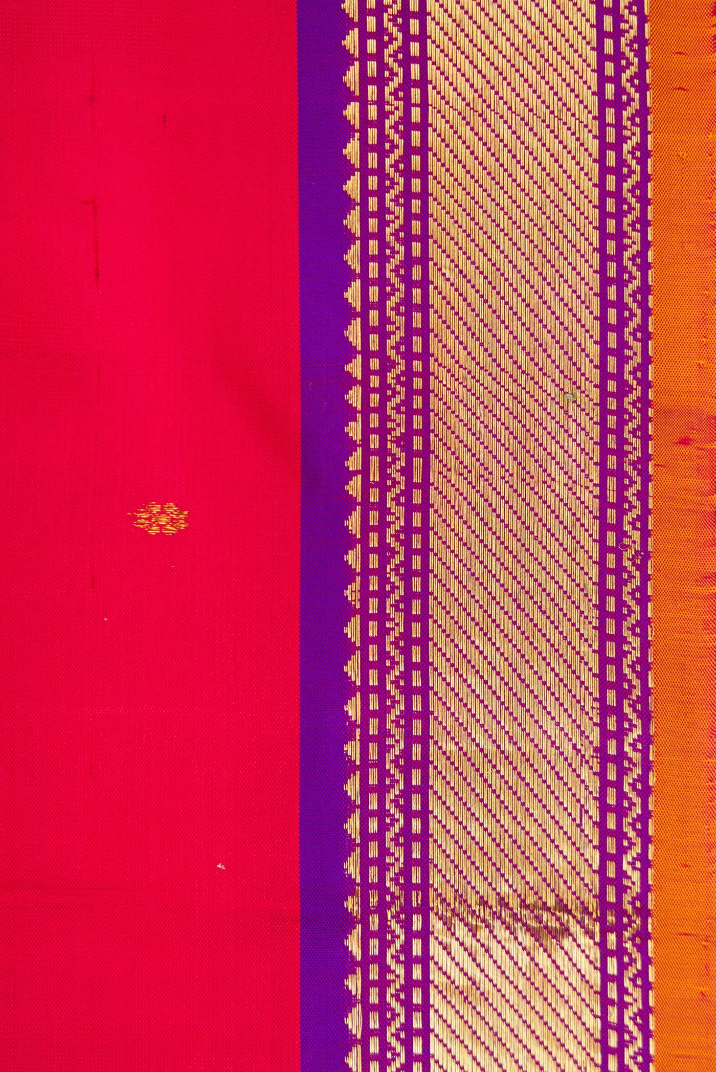 Red Dual Tone Kanchipuram Silk Saree - Image 3
